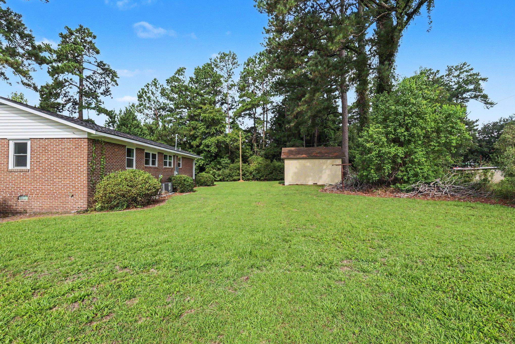 88 Juniper Pl. Property Photo 39