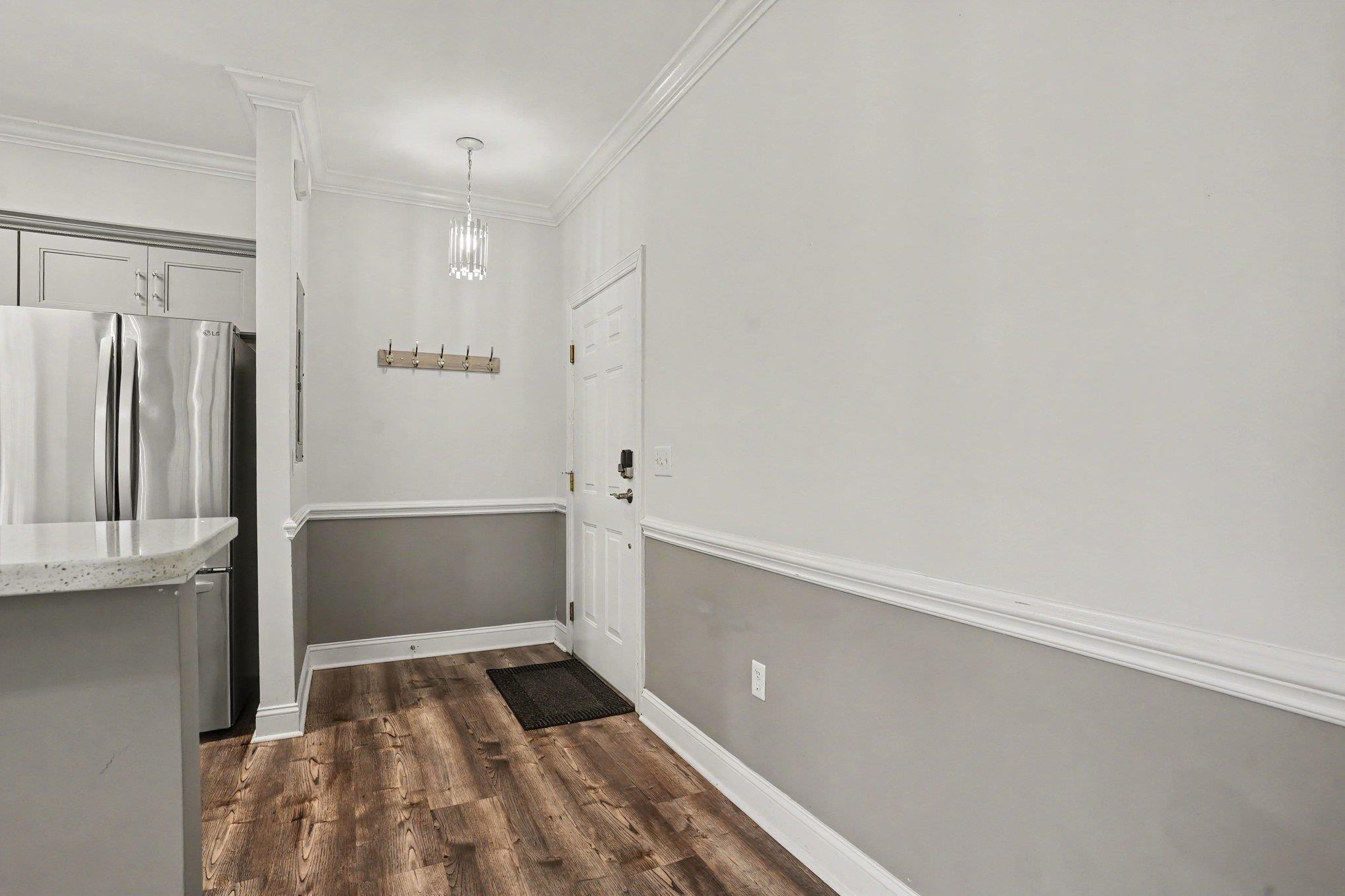 4872 Dahlia Ct. Property Photo 2
