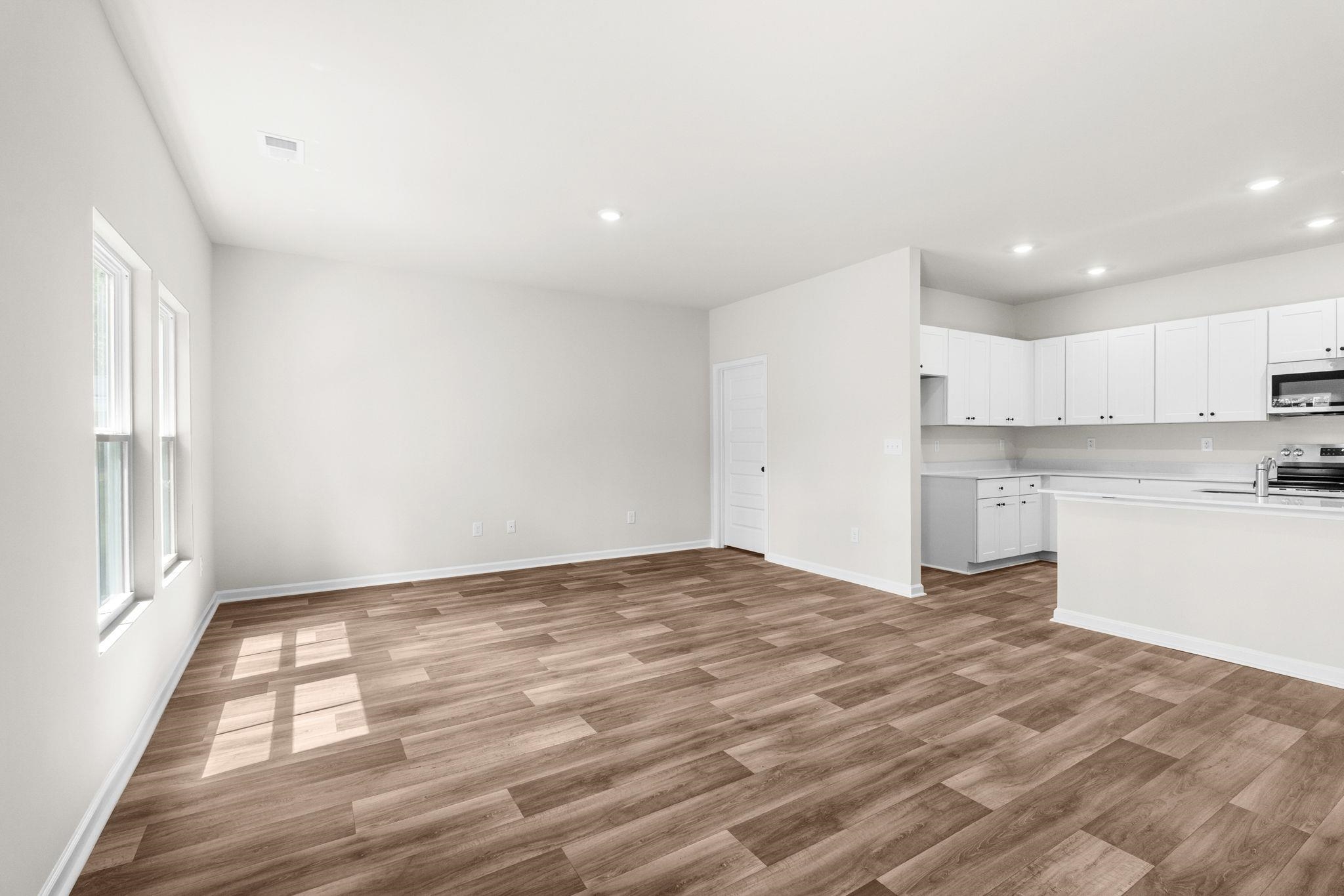 1039 Harbor Dr. Property Photo 10