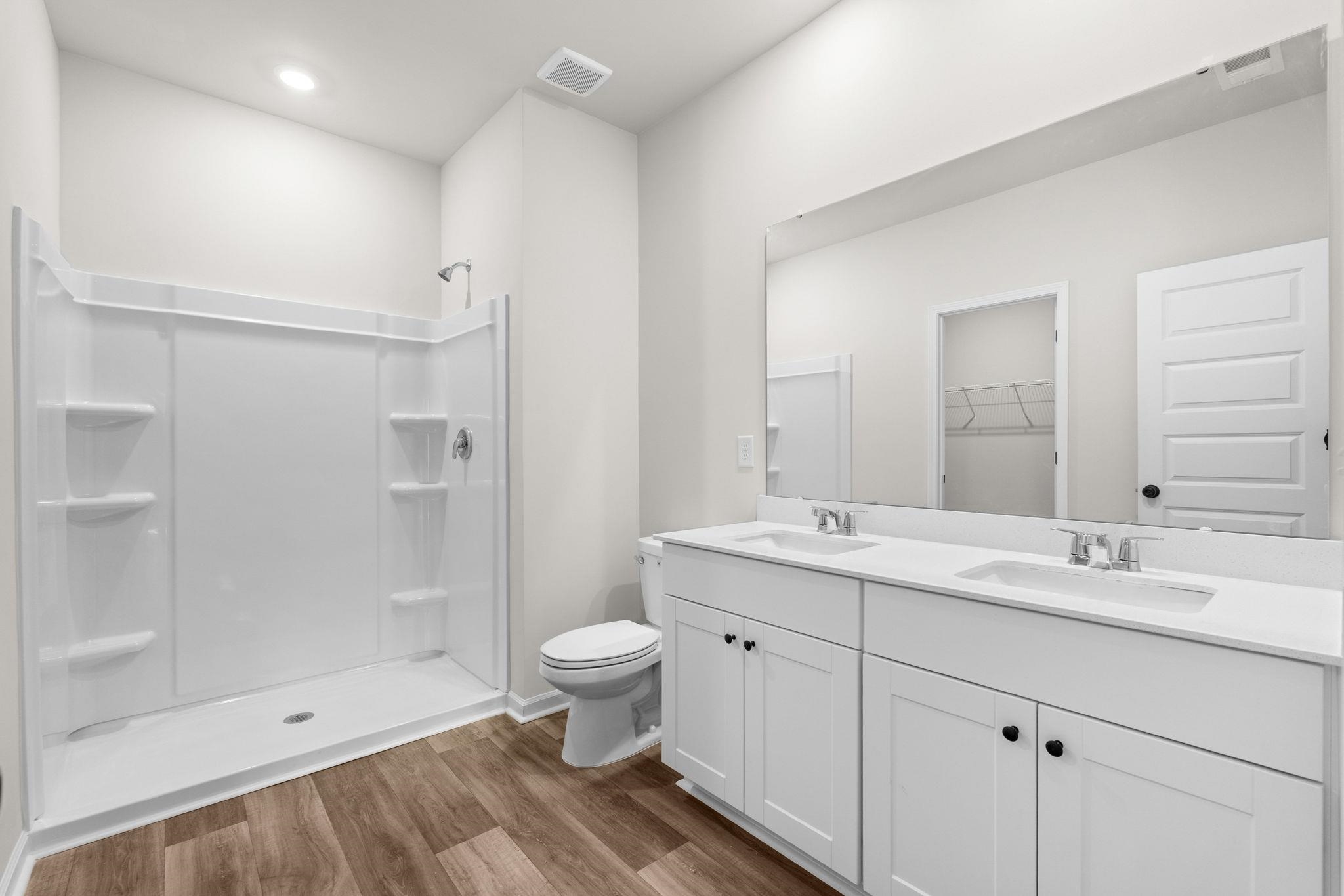 1039 Harbor Dr. Property Photo 24