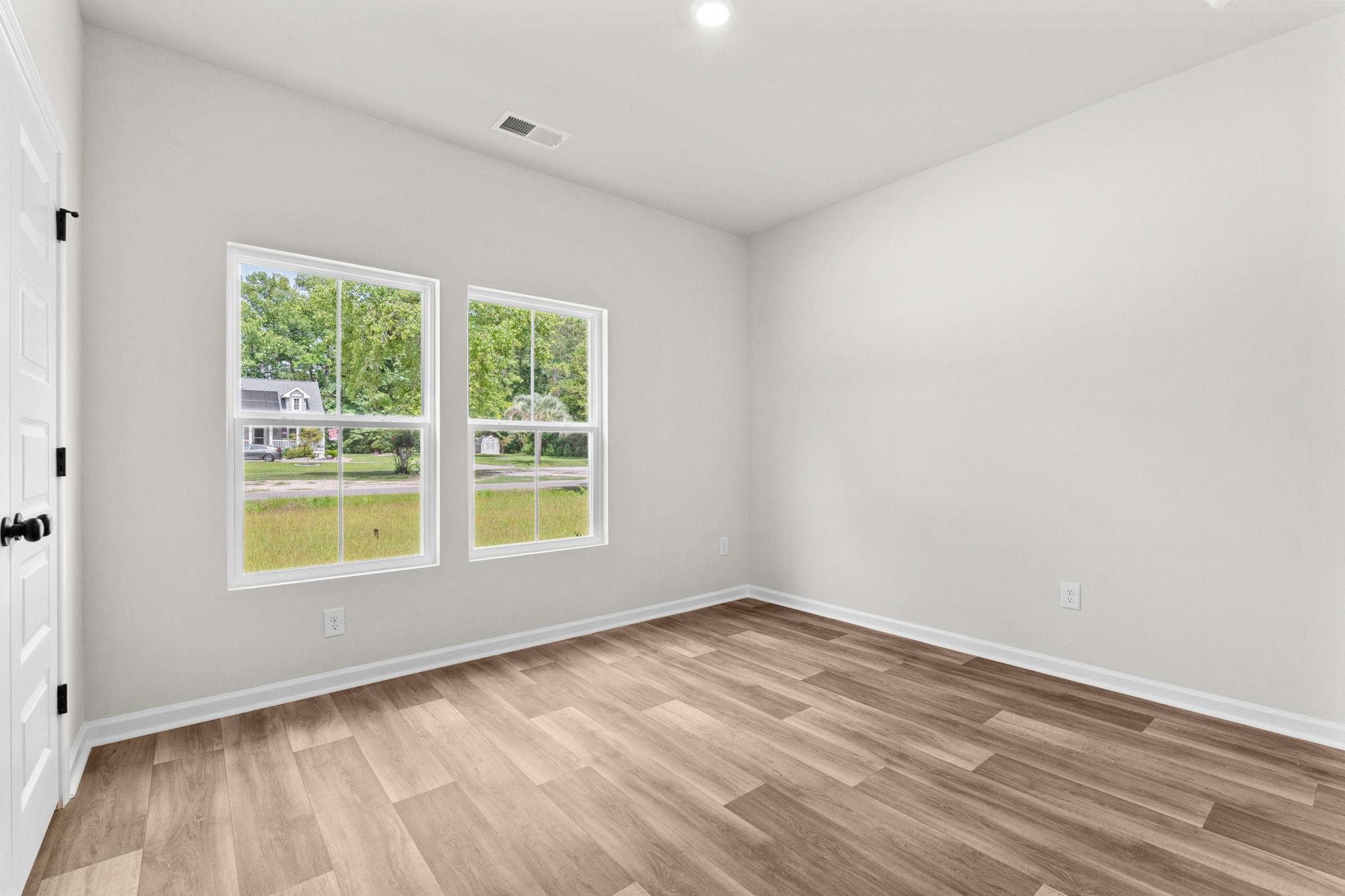 1039 Harbor Dr. Property Photo 30