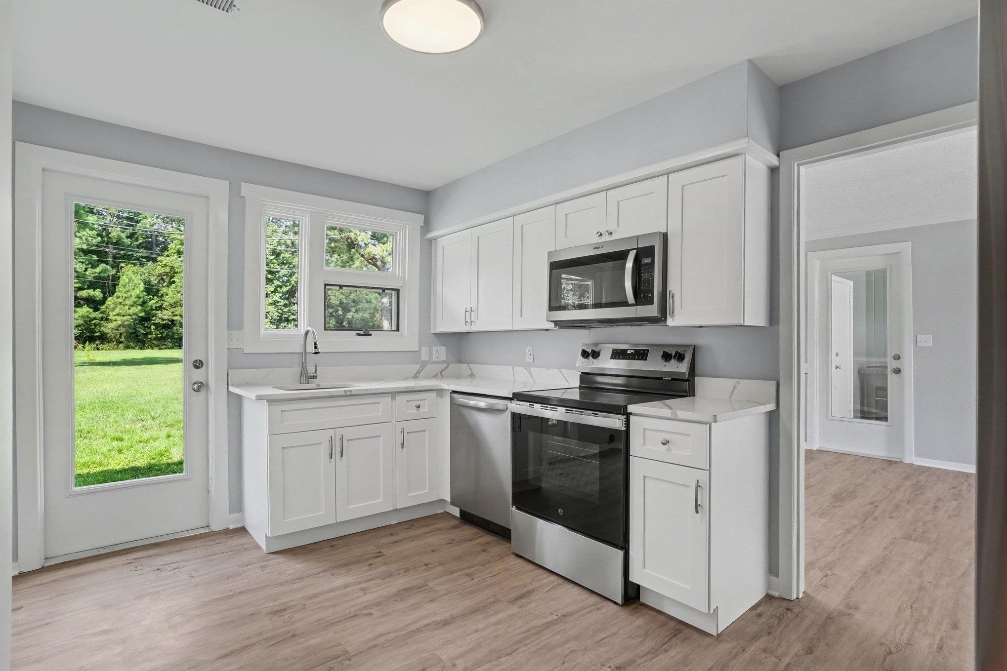 3931 Spruce Dr. Property Photo 6
