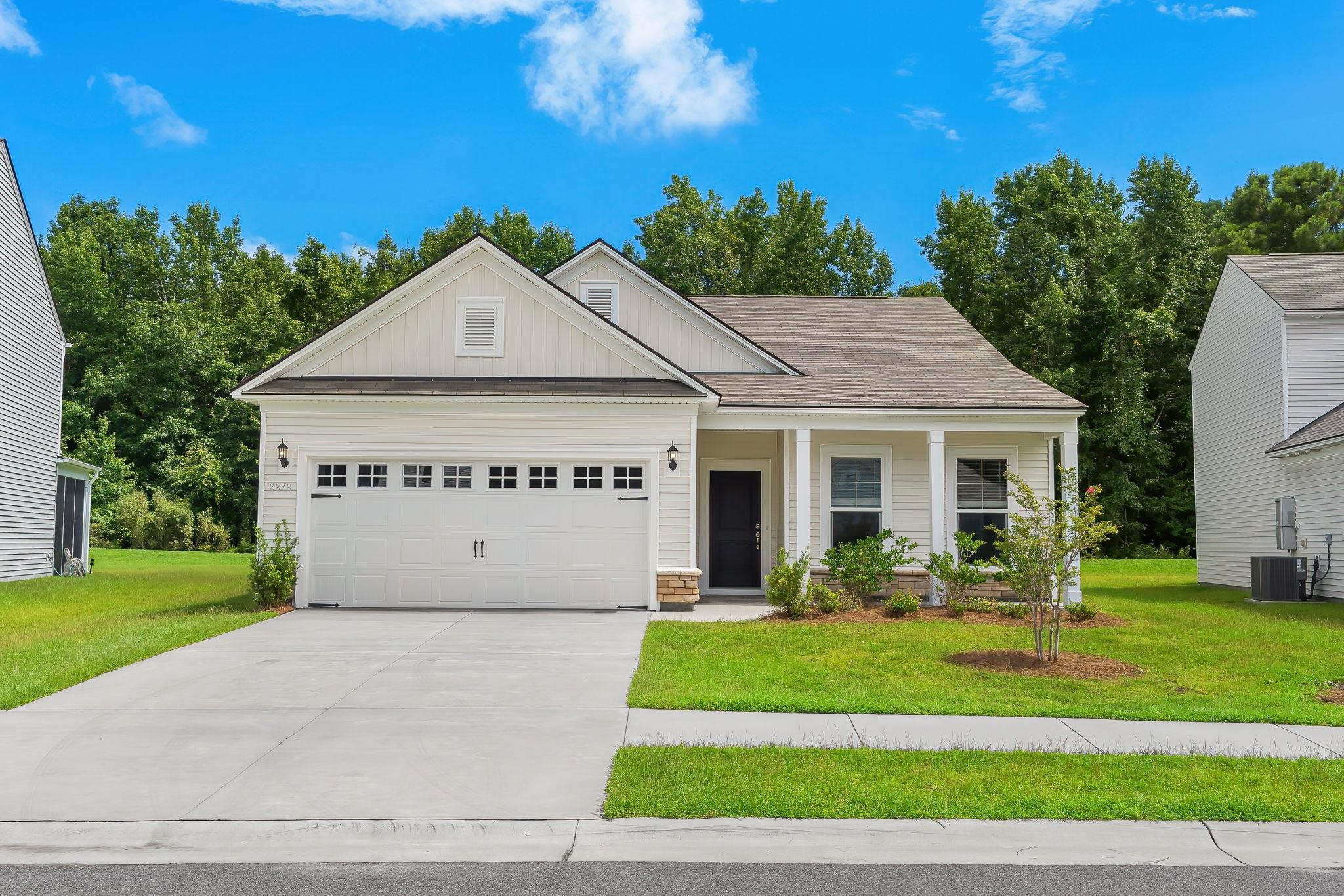 2878 Ellesmere Circle Property Photo 1