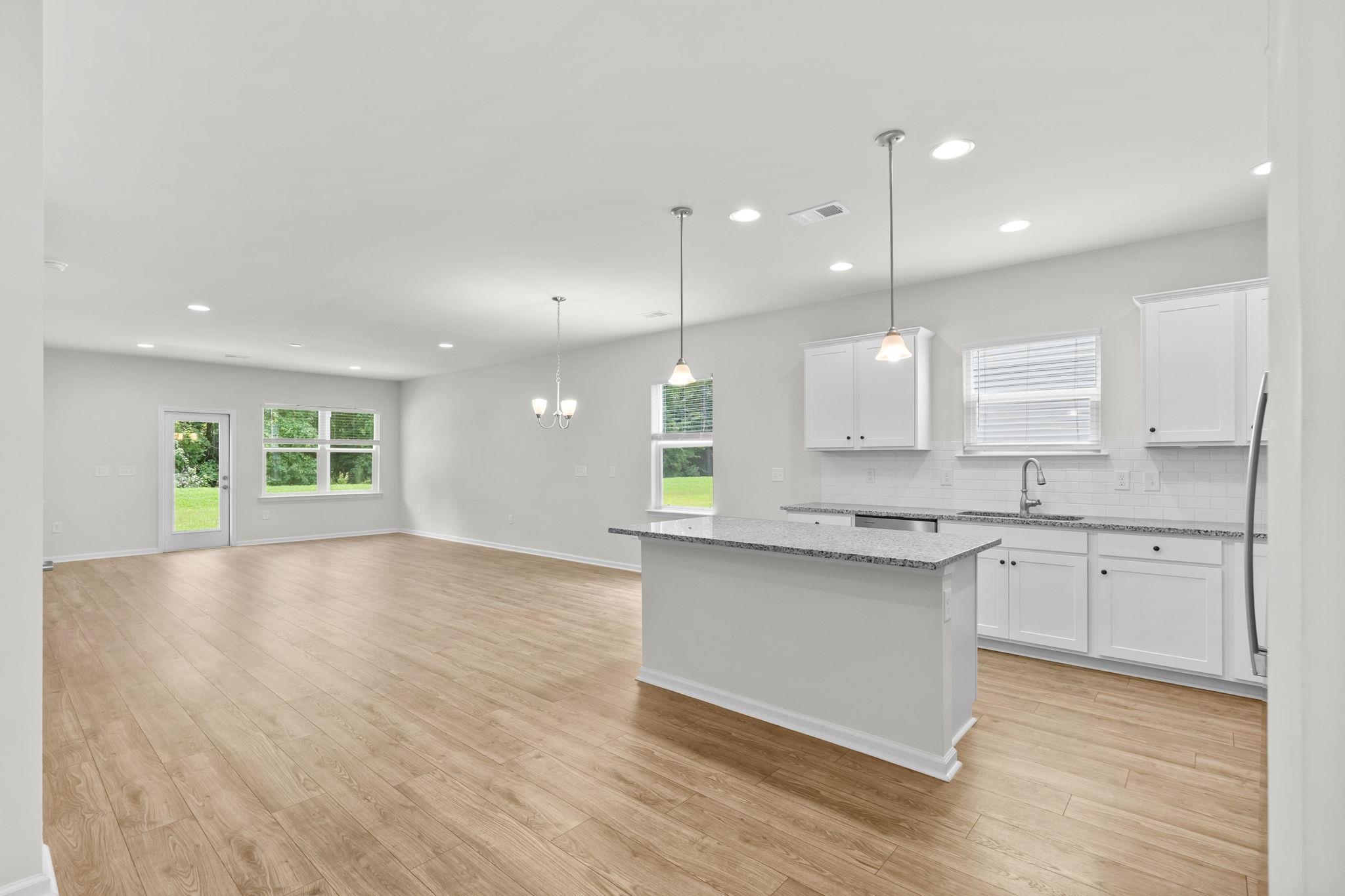 2878 Ellesmere Circle Property Photo 8