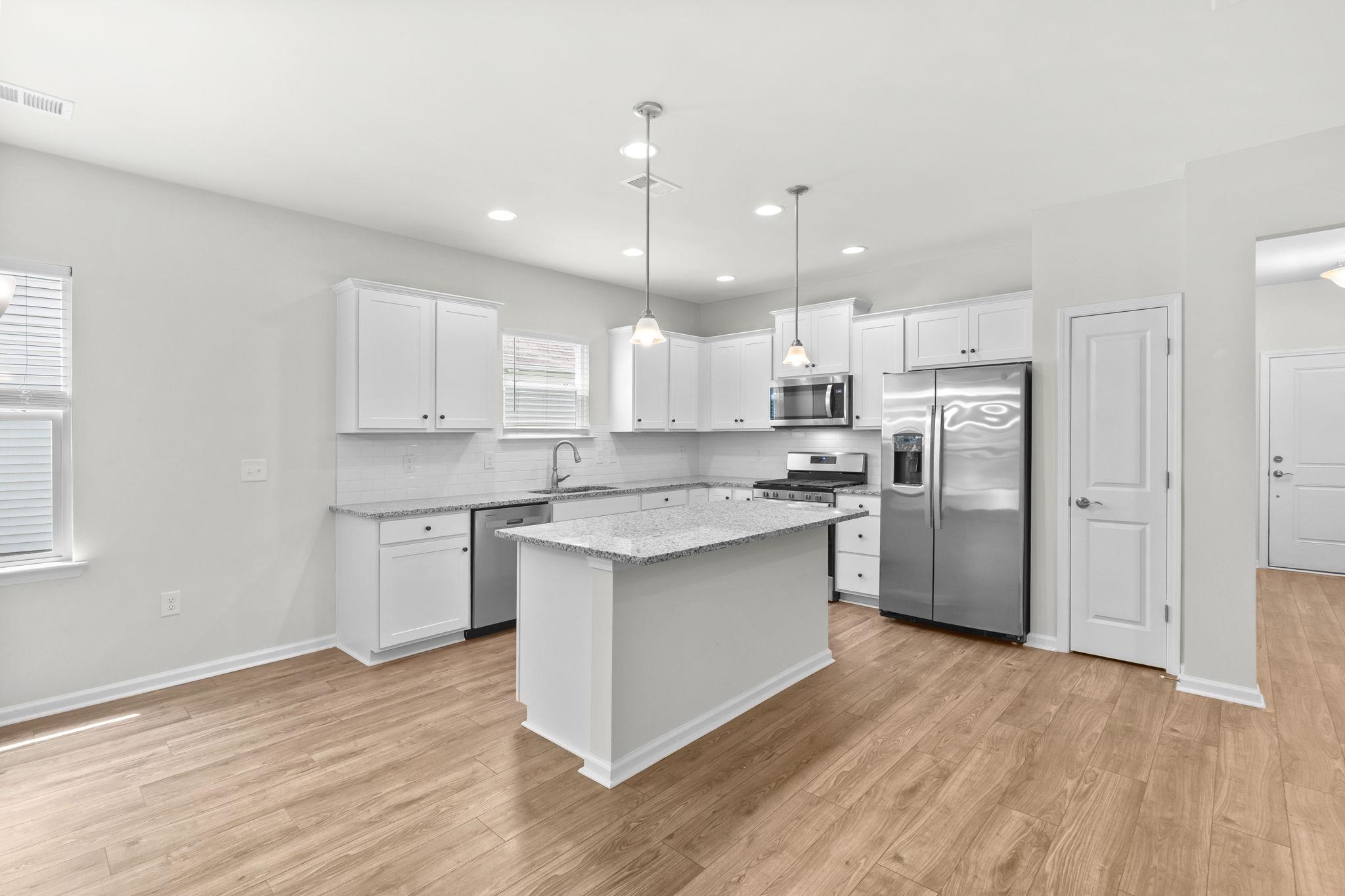 2878 Ellesmere Circle Property Photo 16
