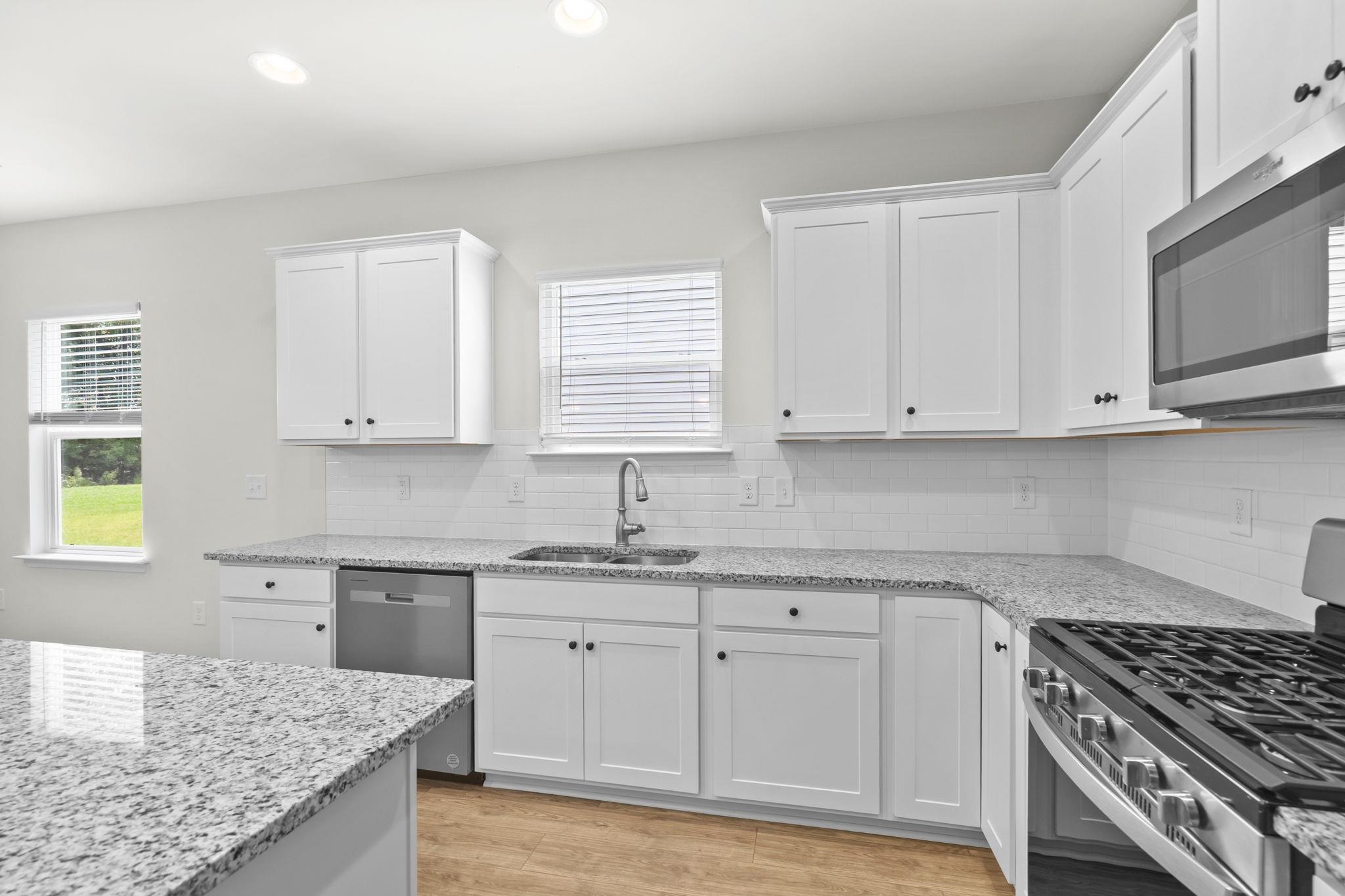 2878 Ellesmere Circle Property Photo 21