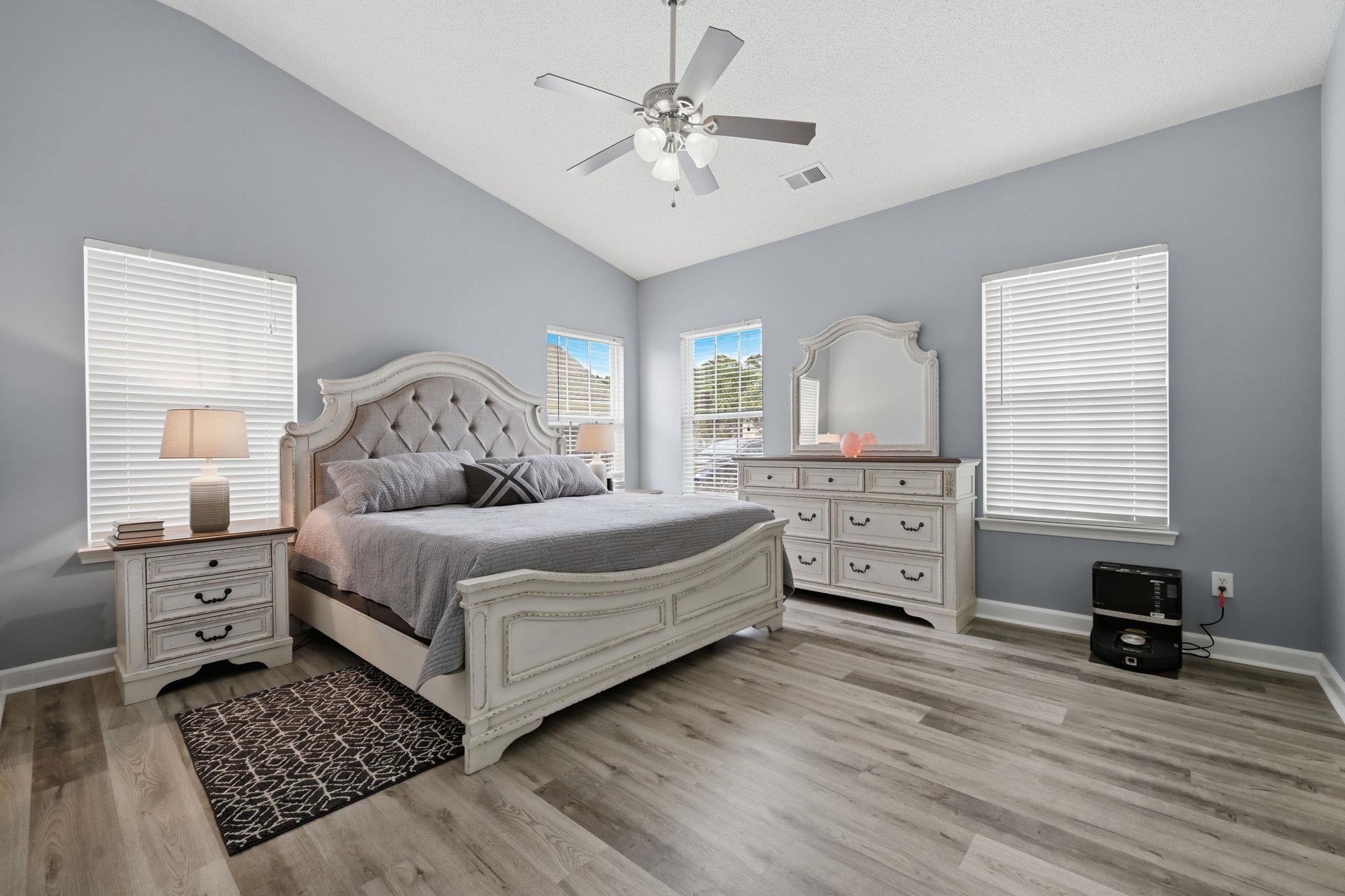 476 Deerfield Links Dr. Property Photo 12
