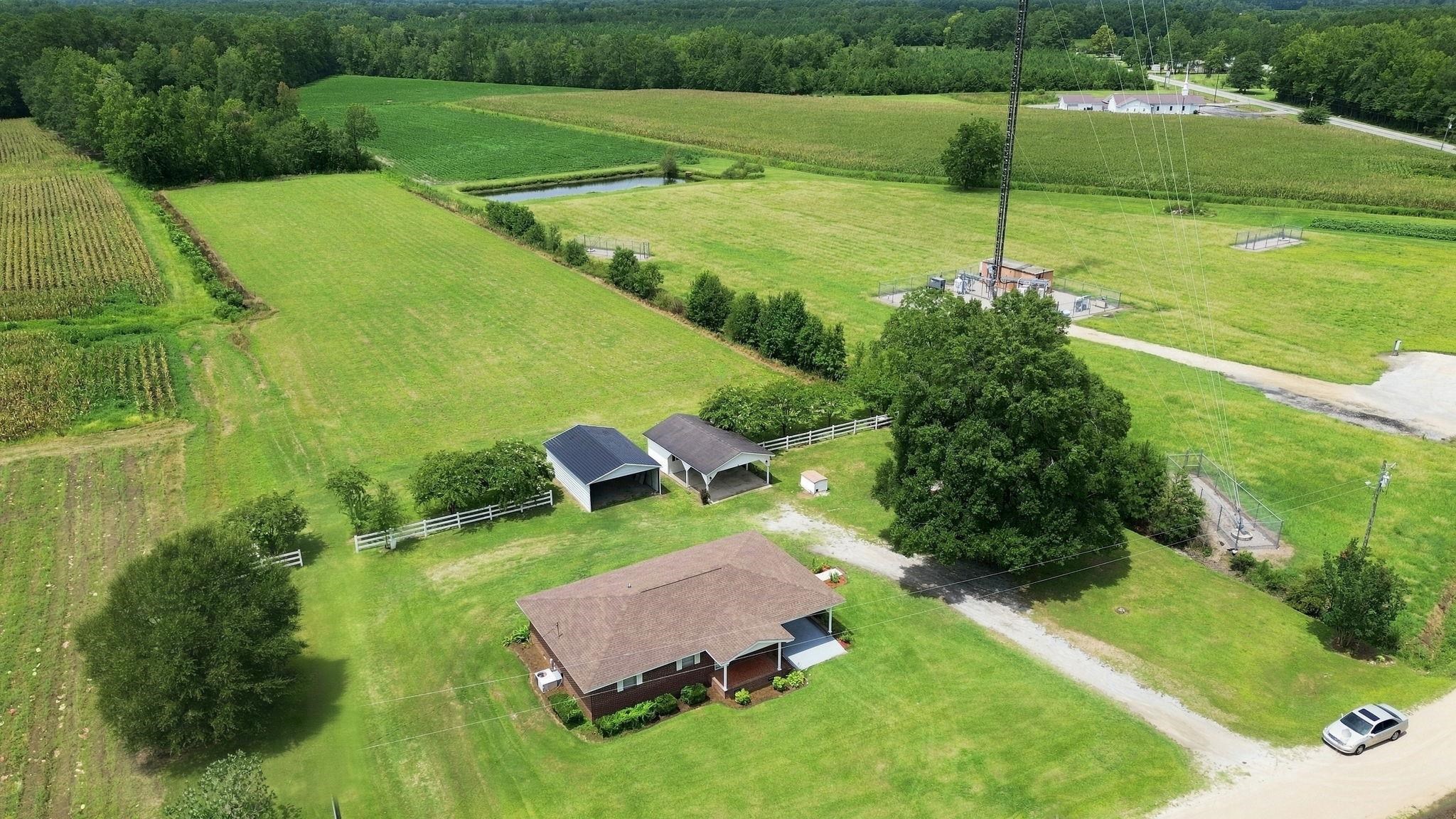 2101 Housand Loop Property Photo 6