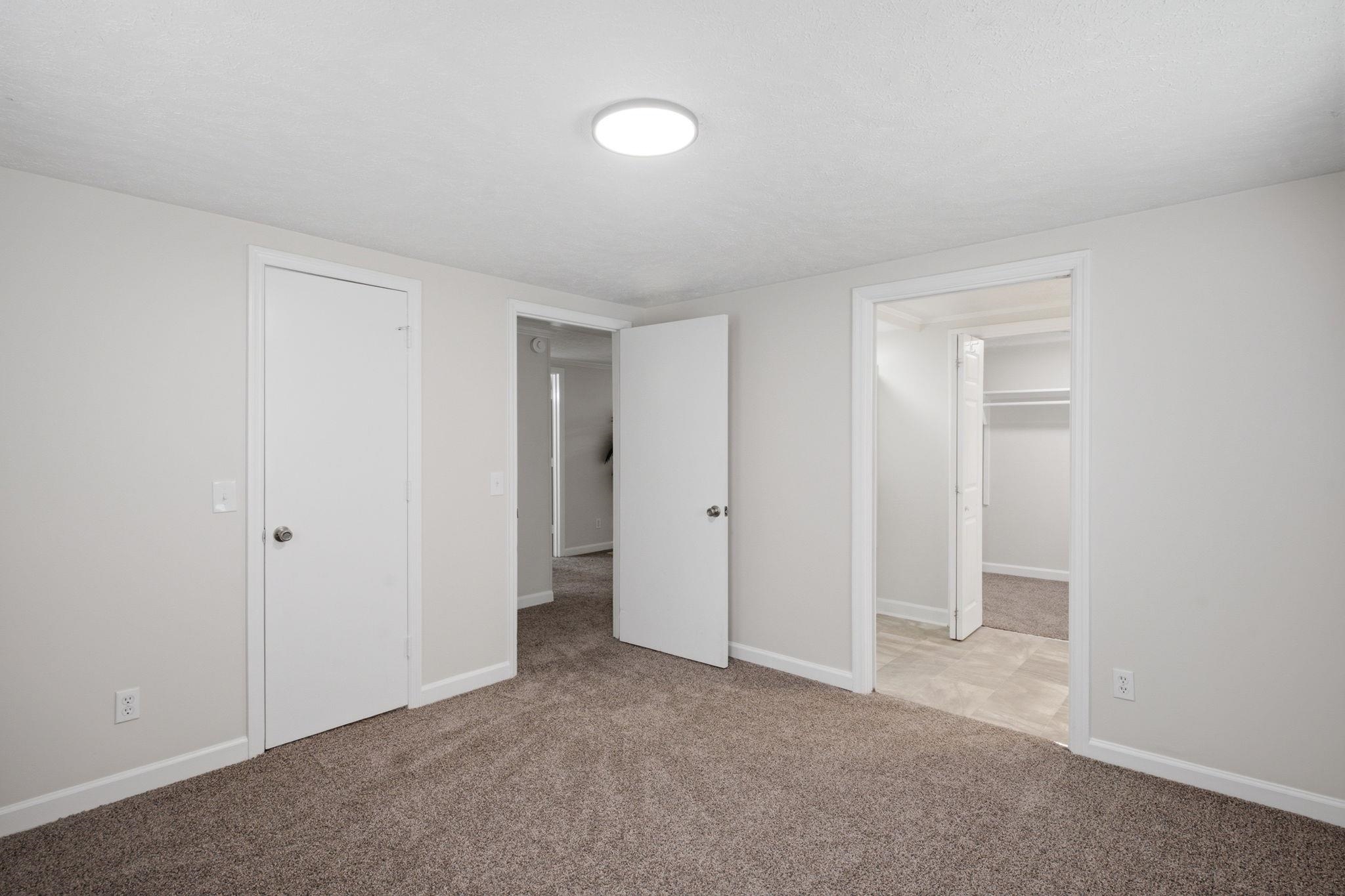 2101 Housand Loop Property Photo 15