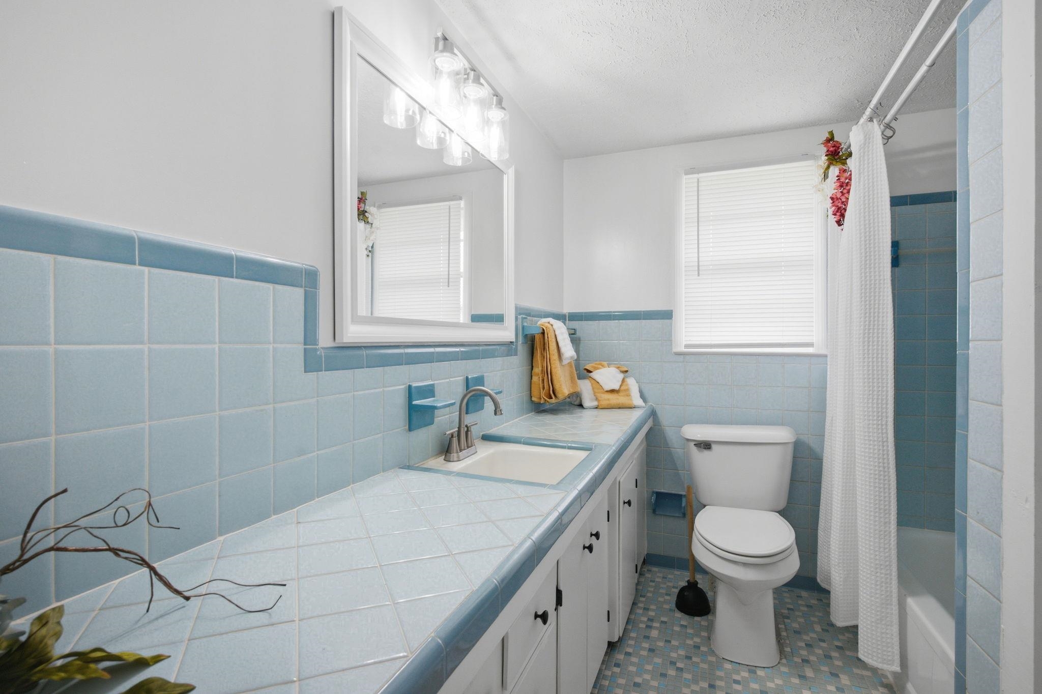 2101 Housand Loop Property Photo 19