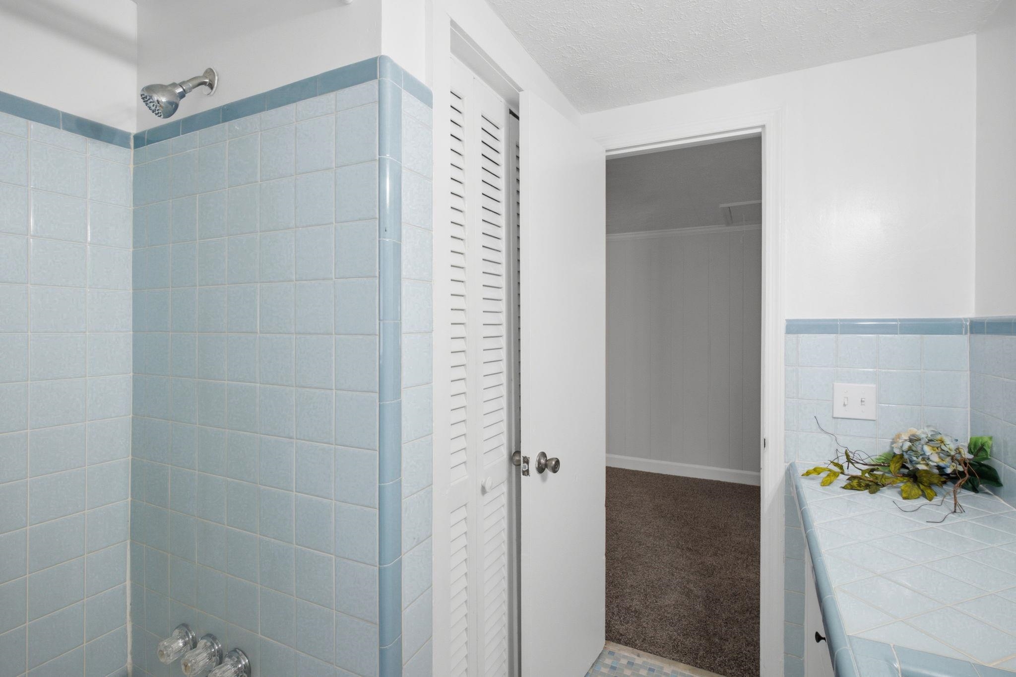 2101 Housand Loop Property Photo 21