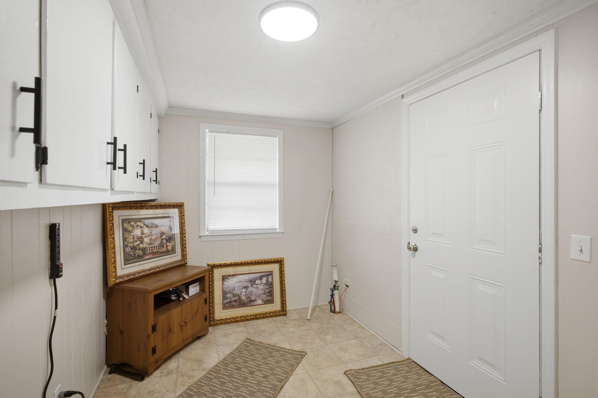 2101 Housand Loop Property Photo 31