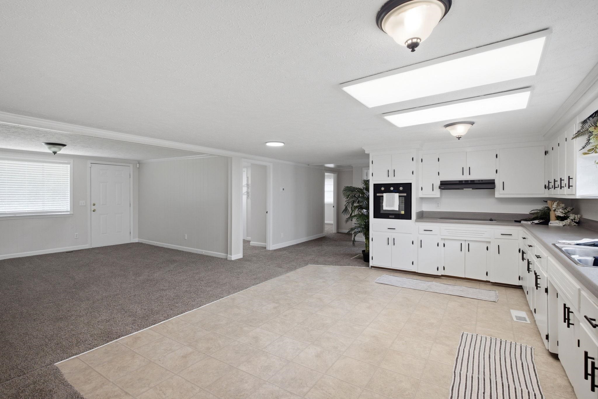 2101 Housand Loop Property Photo 33