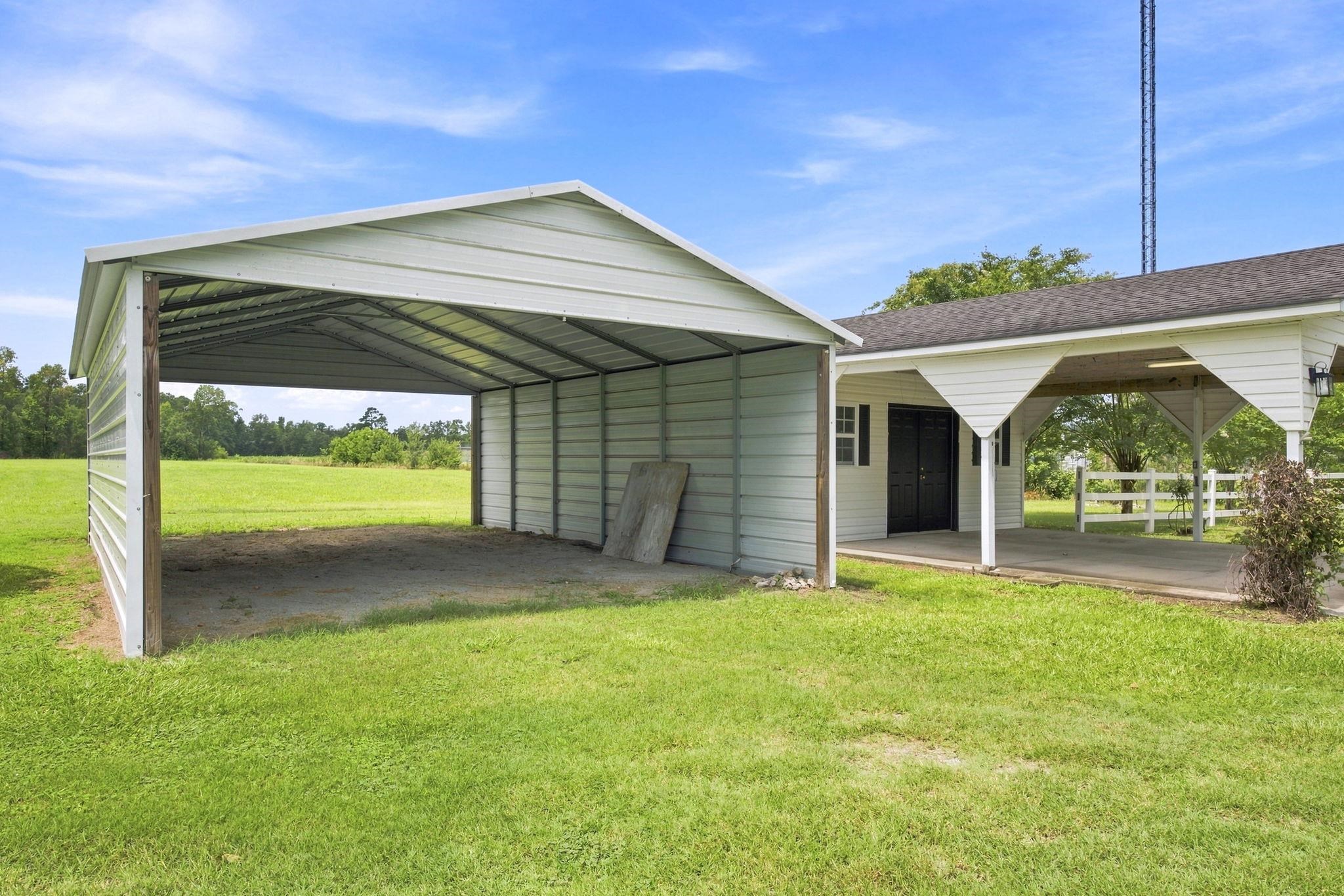 2101 Housand Loop Property Photo 39