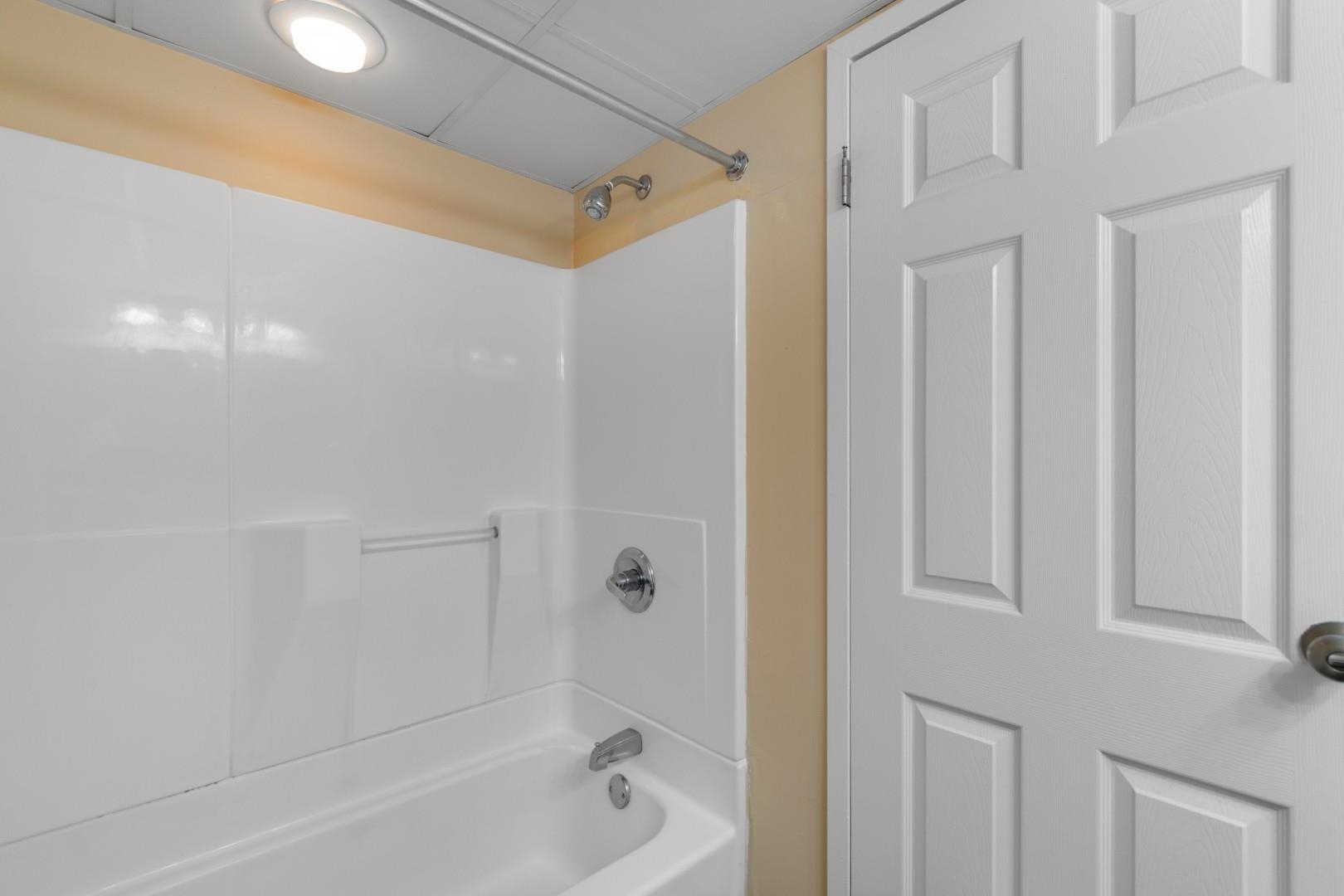 201 74th Ave. N Property Photo 5