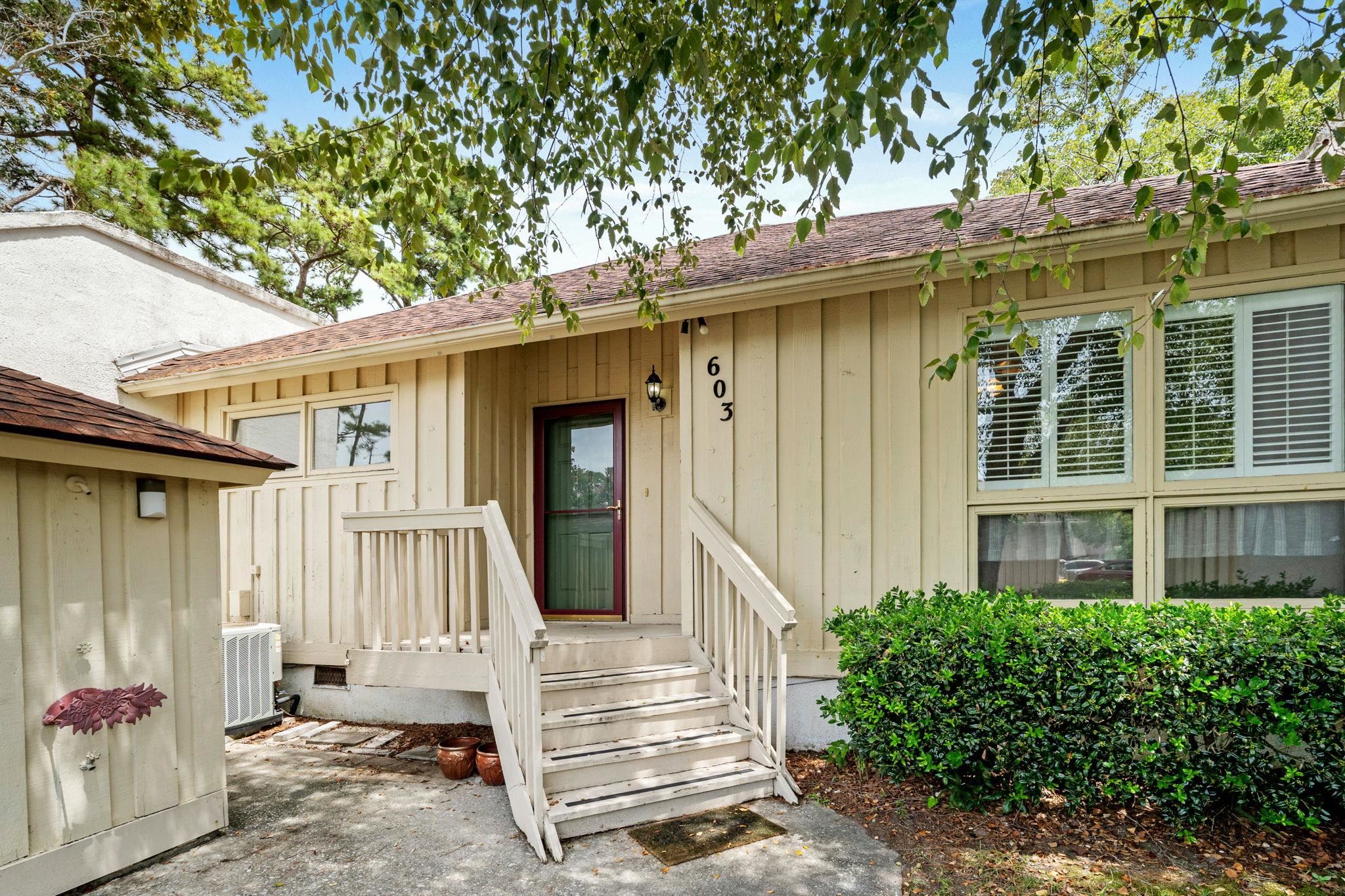 603 Colony Dr. Property Photo 2