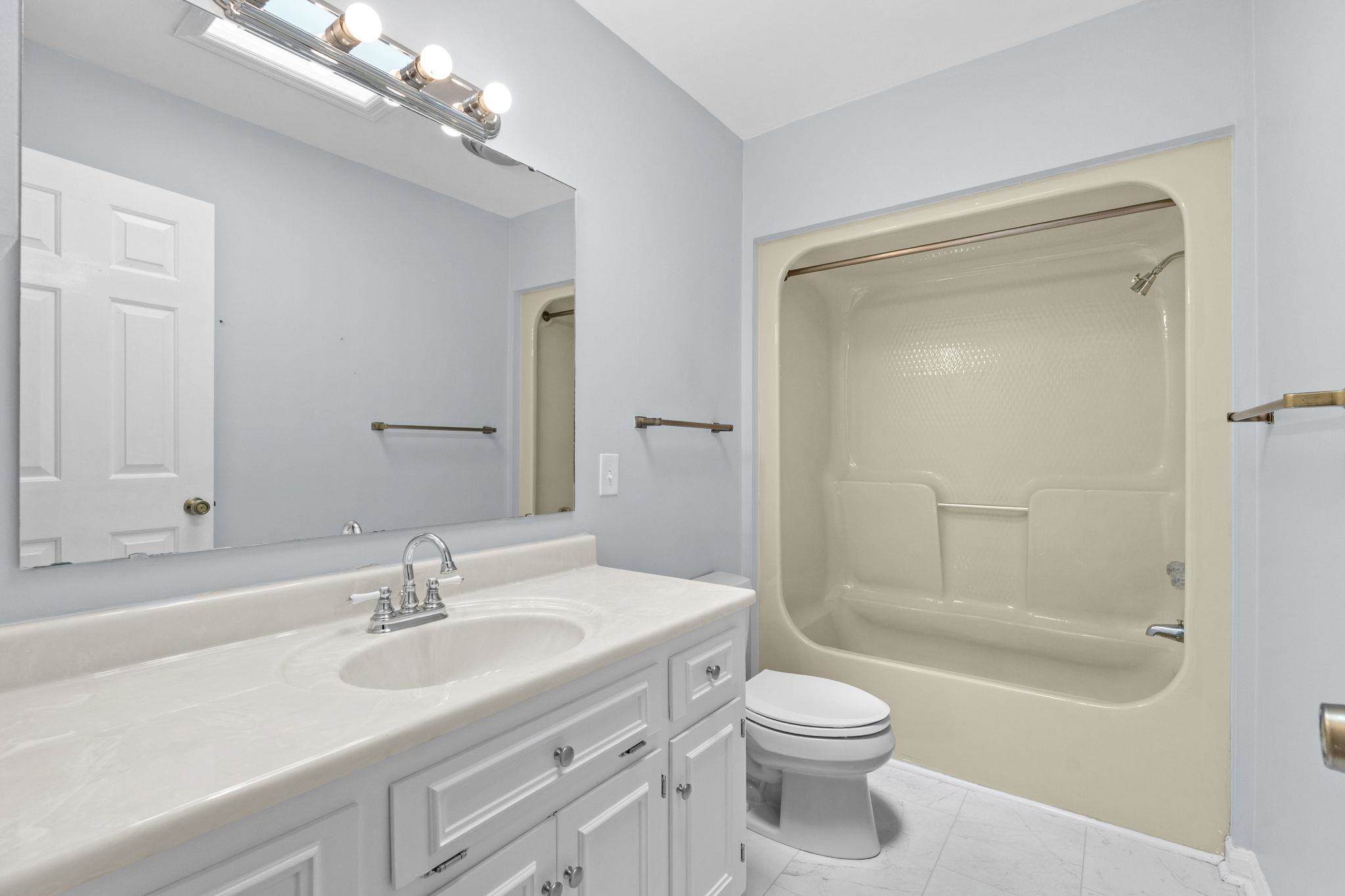 603 Colony Dr. Property Photo 32