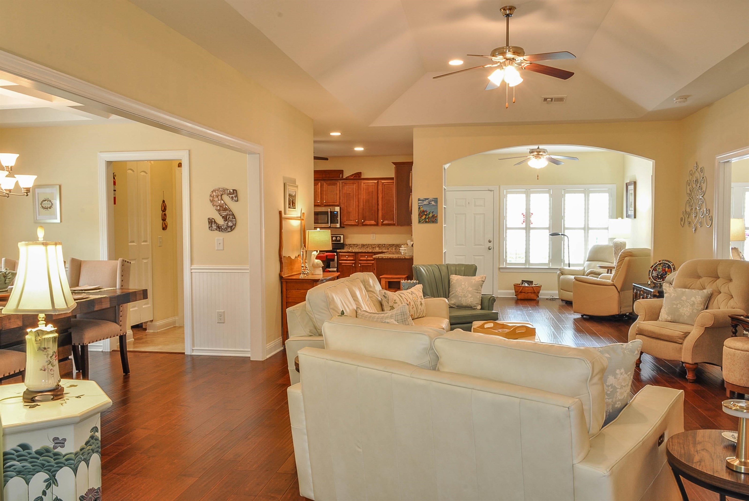 339 Arlington Circle Property Photo 10