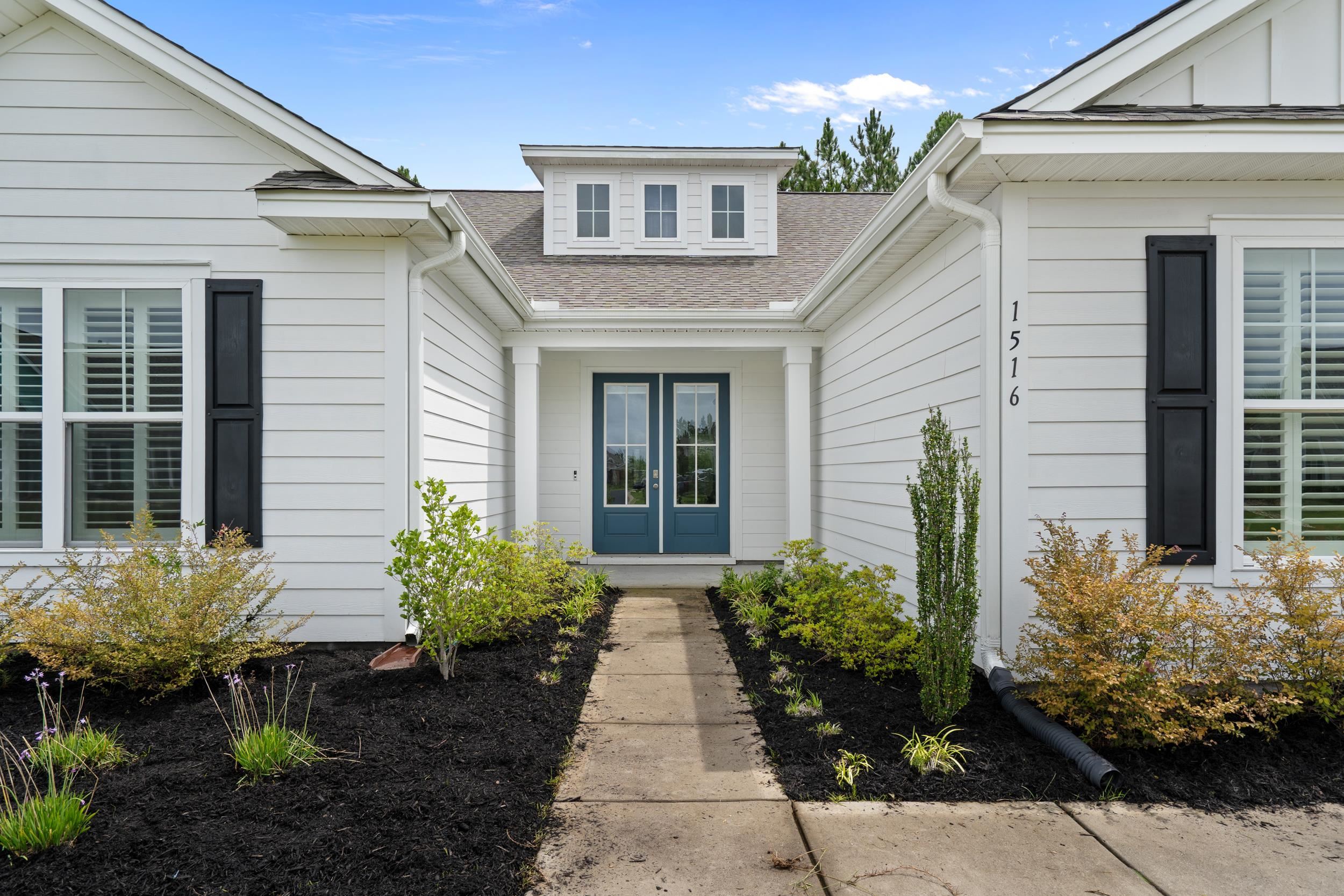 1516 Silver Grass Ct. Property Photo 3