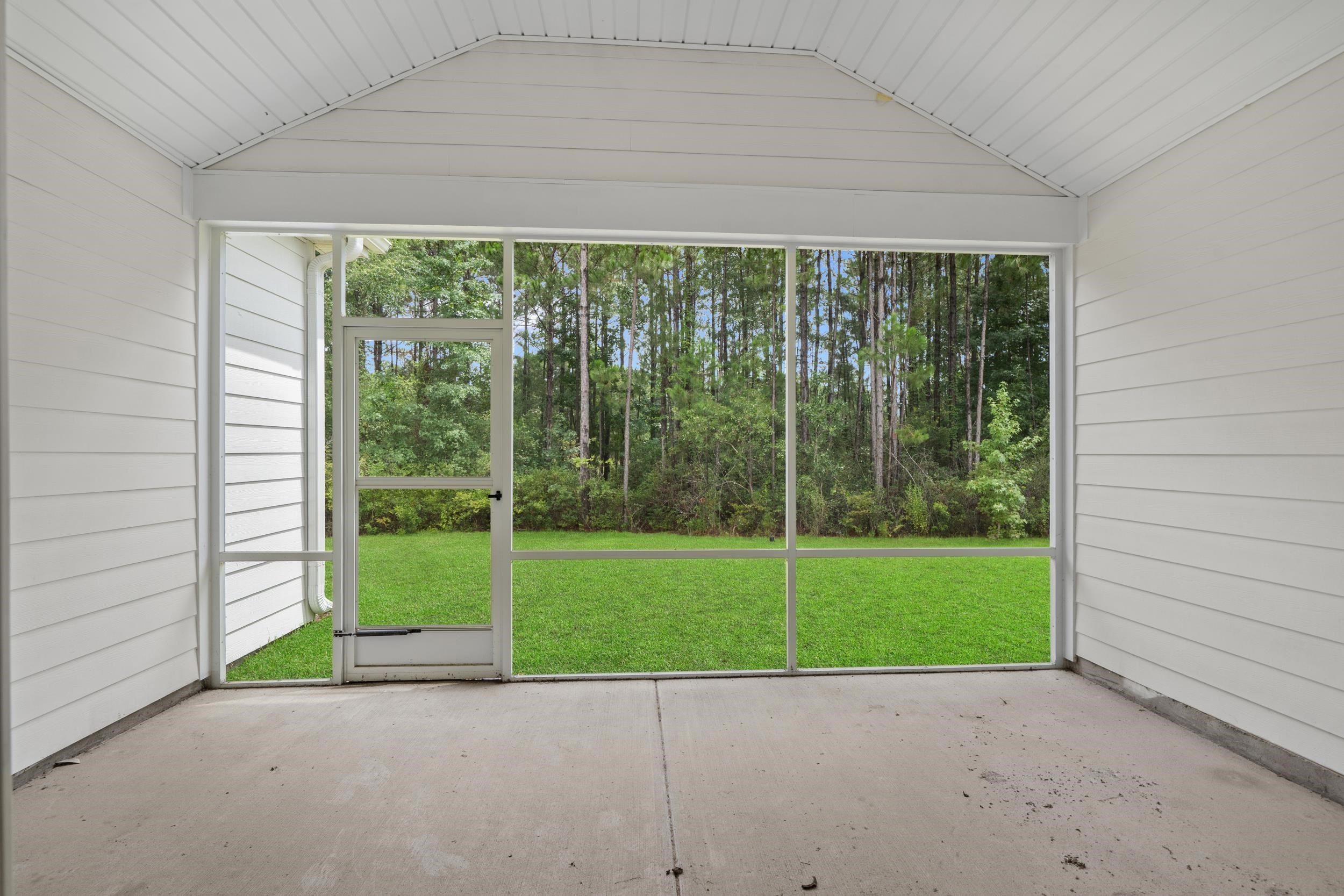 1516 Silver Grass Ct. Property Photo 32