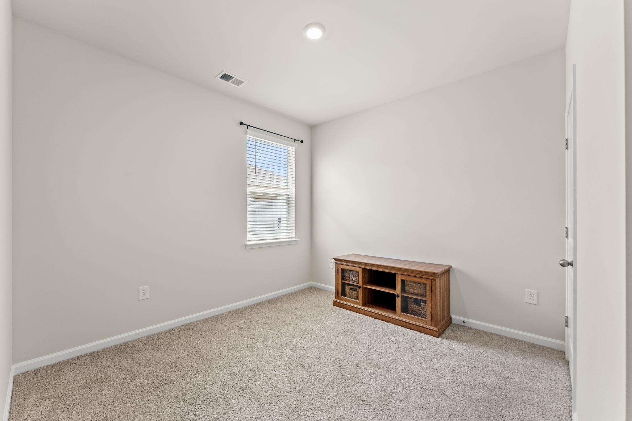 502 Sagebrush St. Property Photo 14