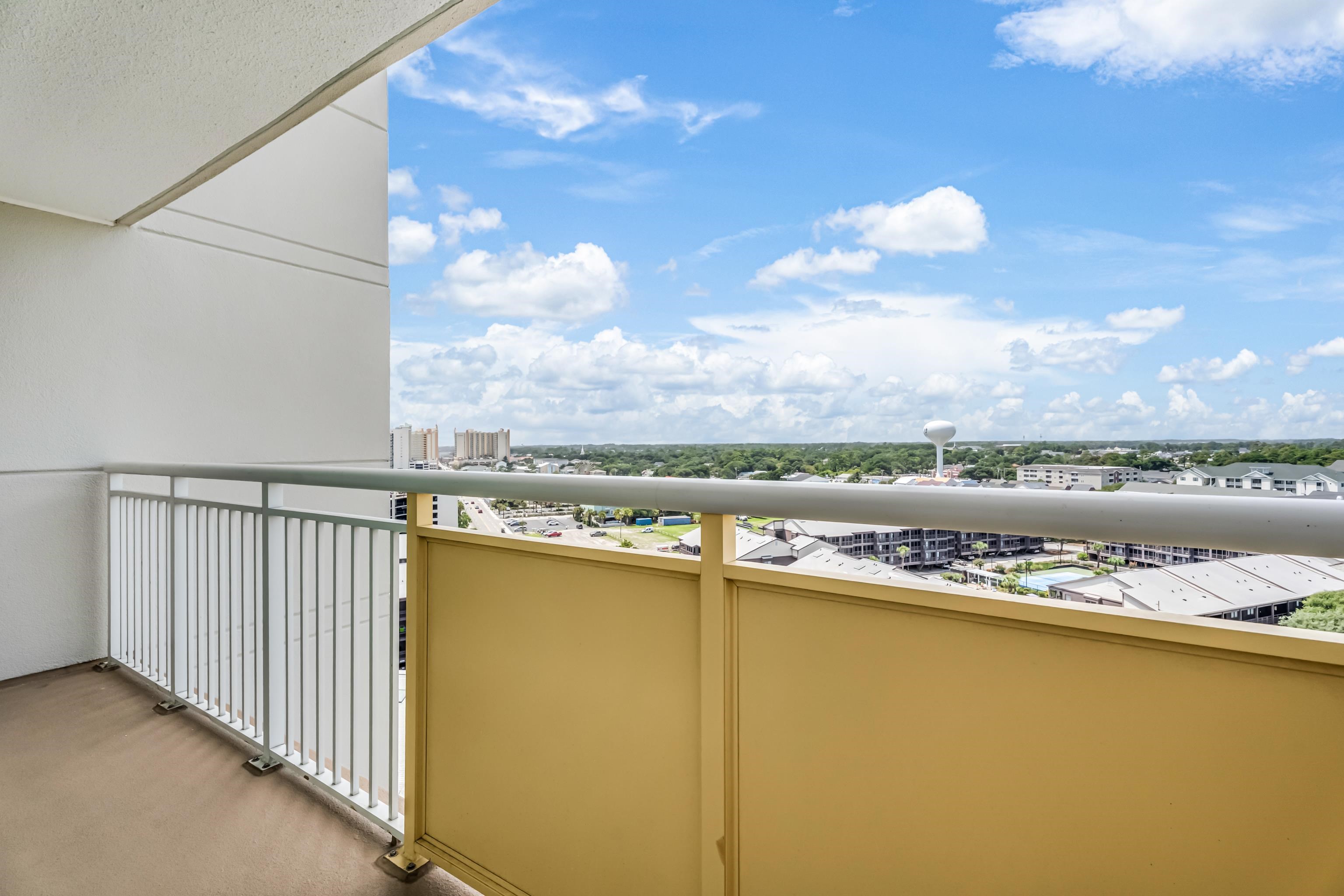 300 N Ocean Blvd. Property Photo 12