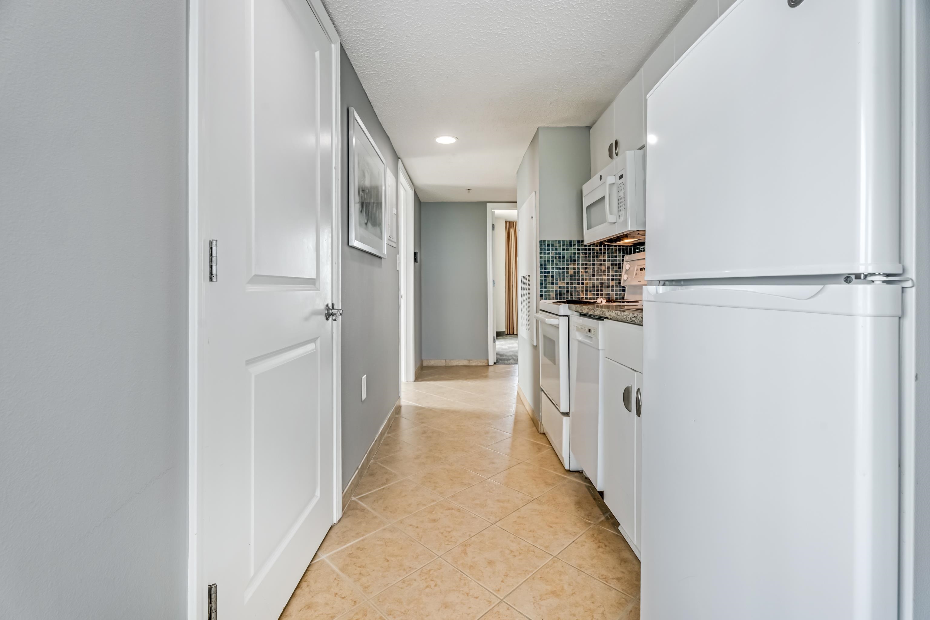 300 N Ocean Blvd. Property Photo 34