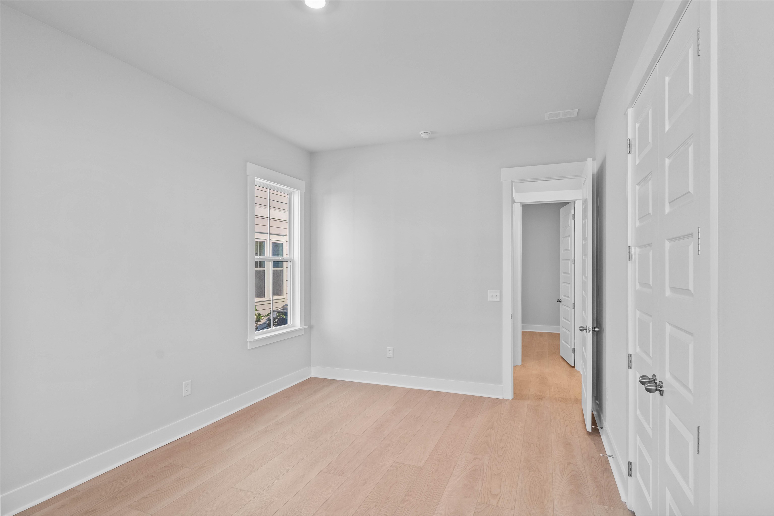 316 Colonnade Ave Property Photo 10