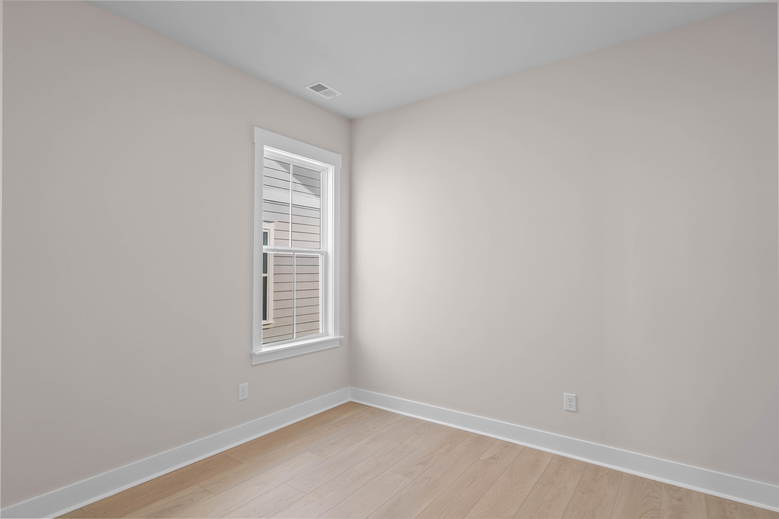 316 Colonnade Ave Property Photo 12