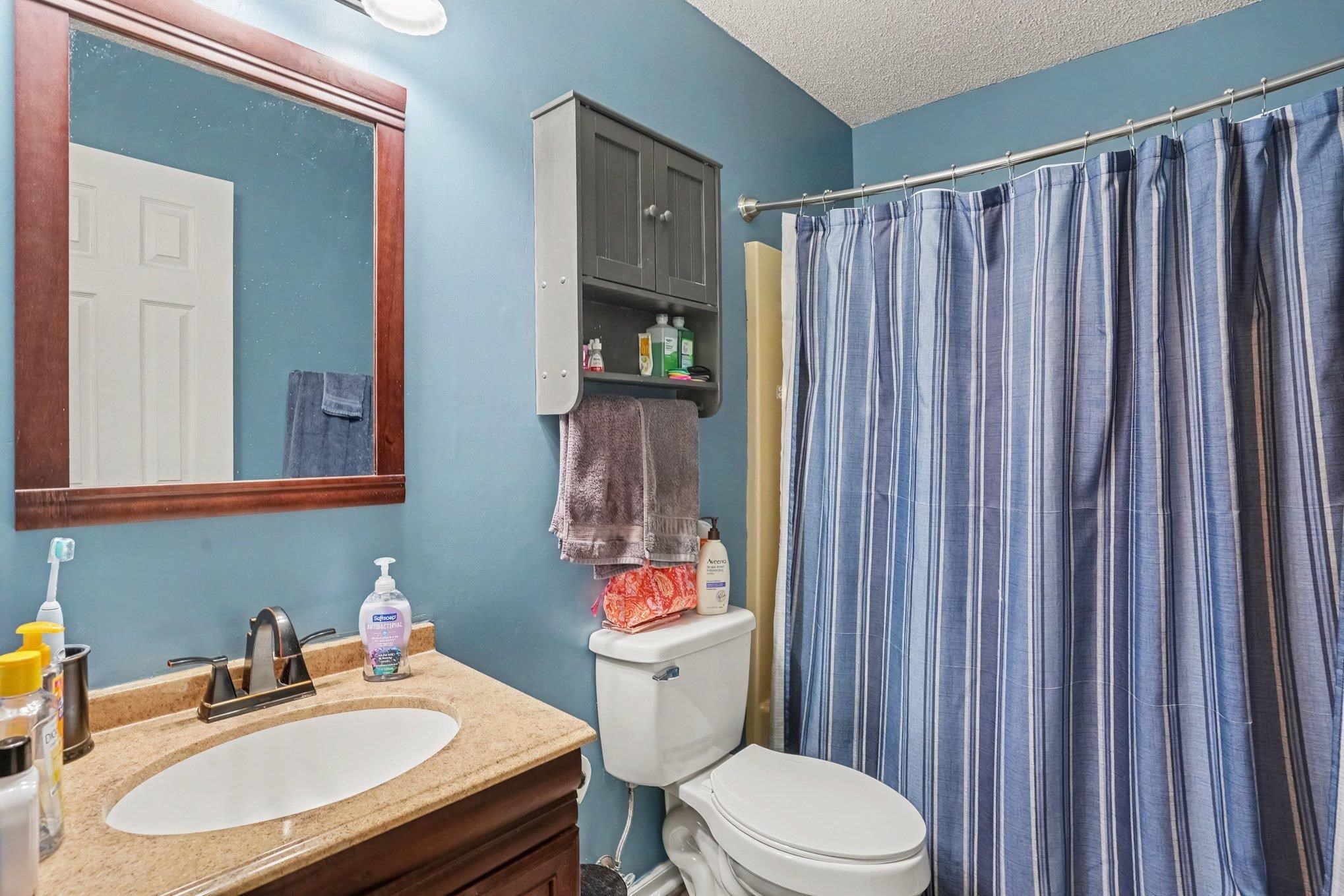 510 Fairwood Lakes Dr. Property Photo 19
