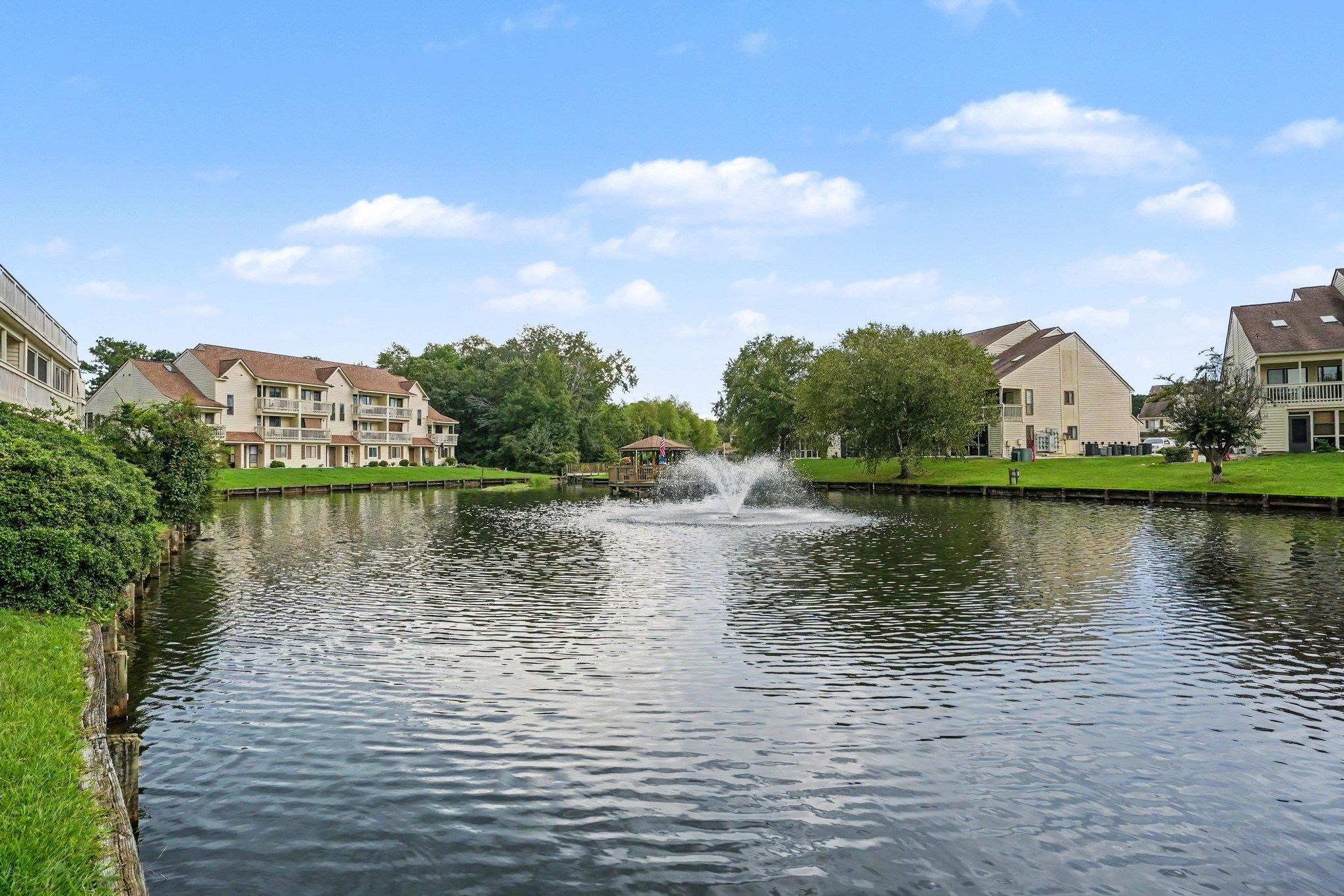 510 Fairwood Lakes Dr. Property Photo 22