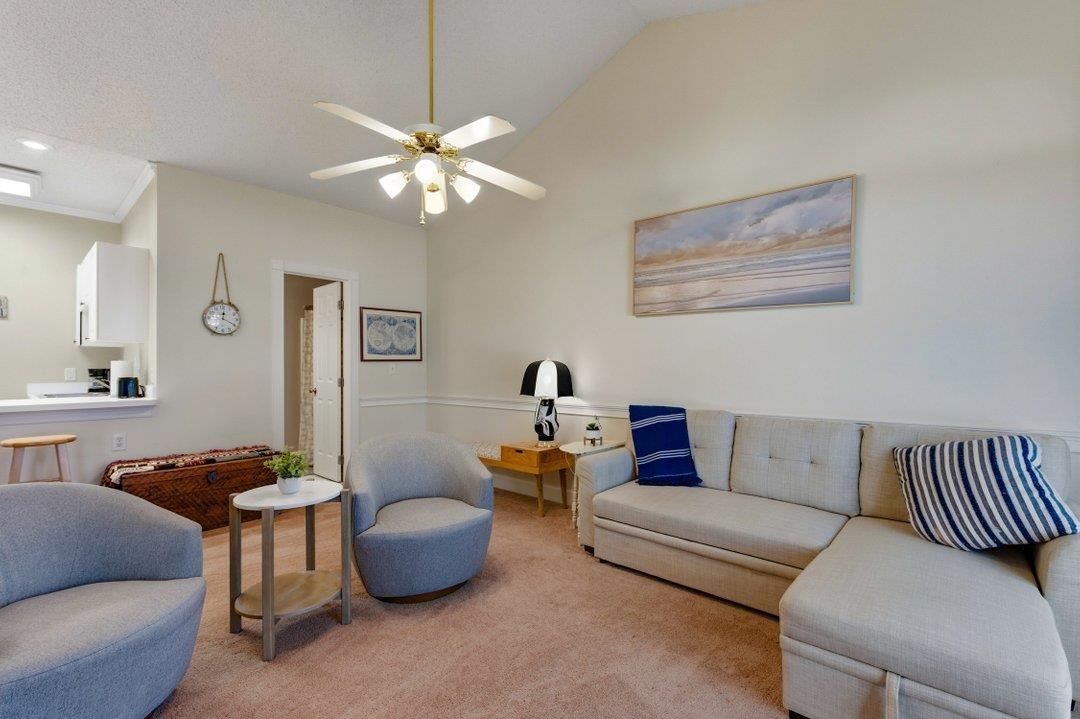 674 Riverwalk Dr. Property Photo 7