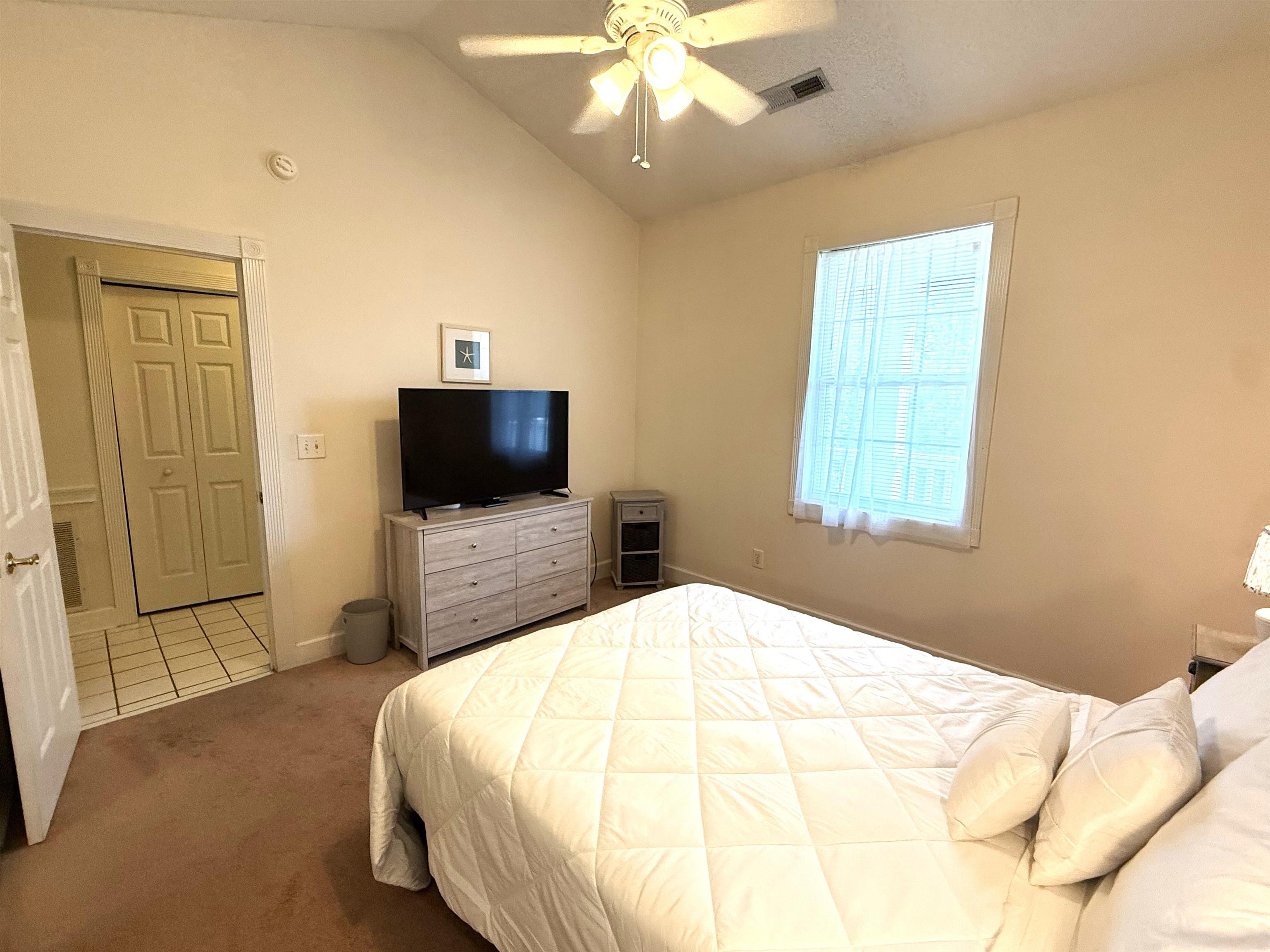 674 Riverwalk Dr. Property Photo 15