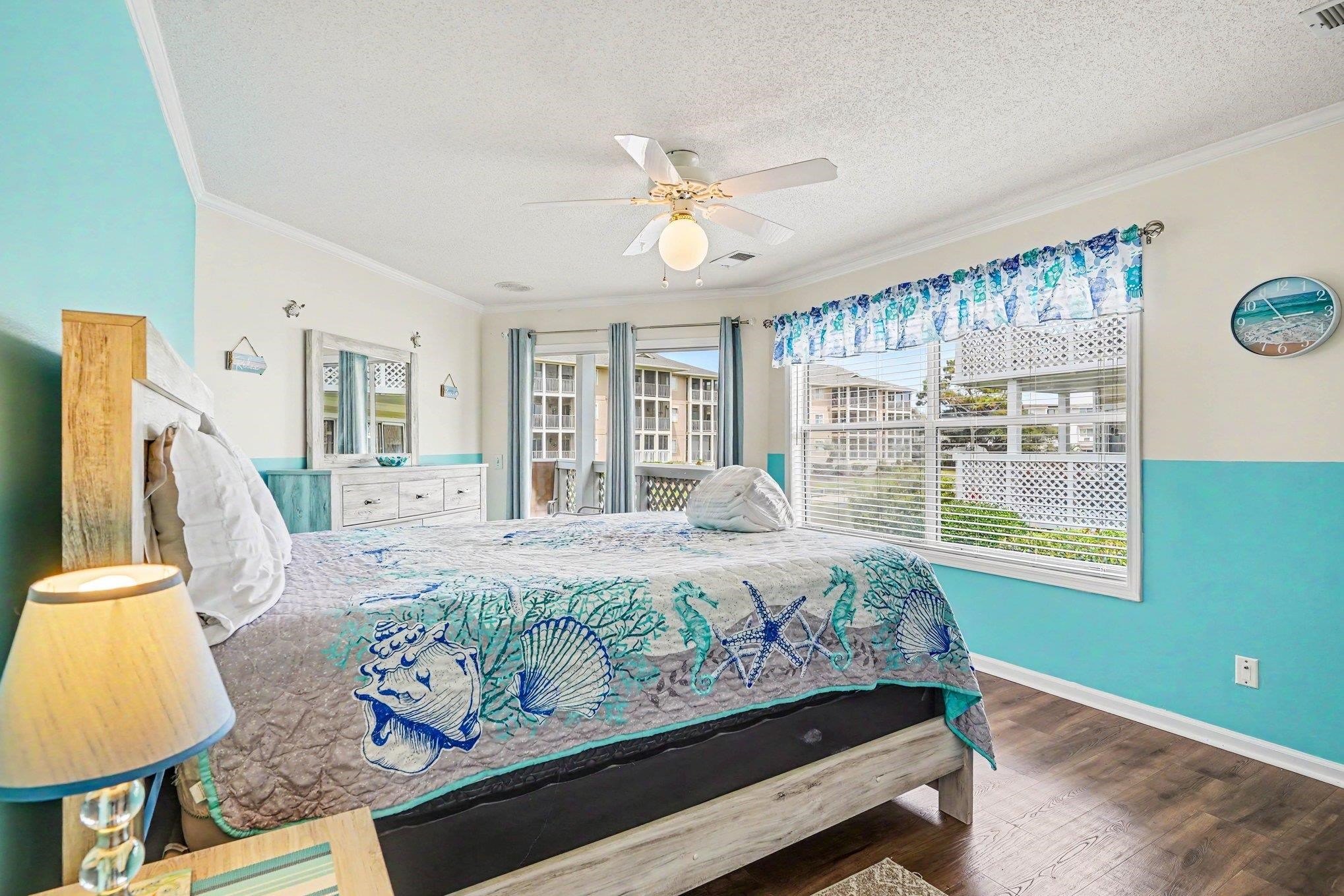300 Shorehaven Dr. Property Photo 13