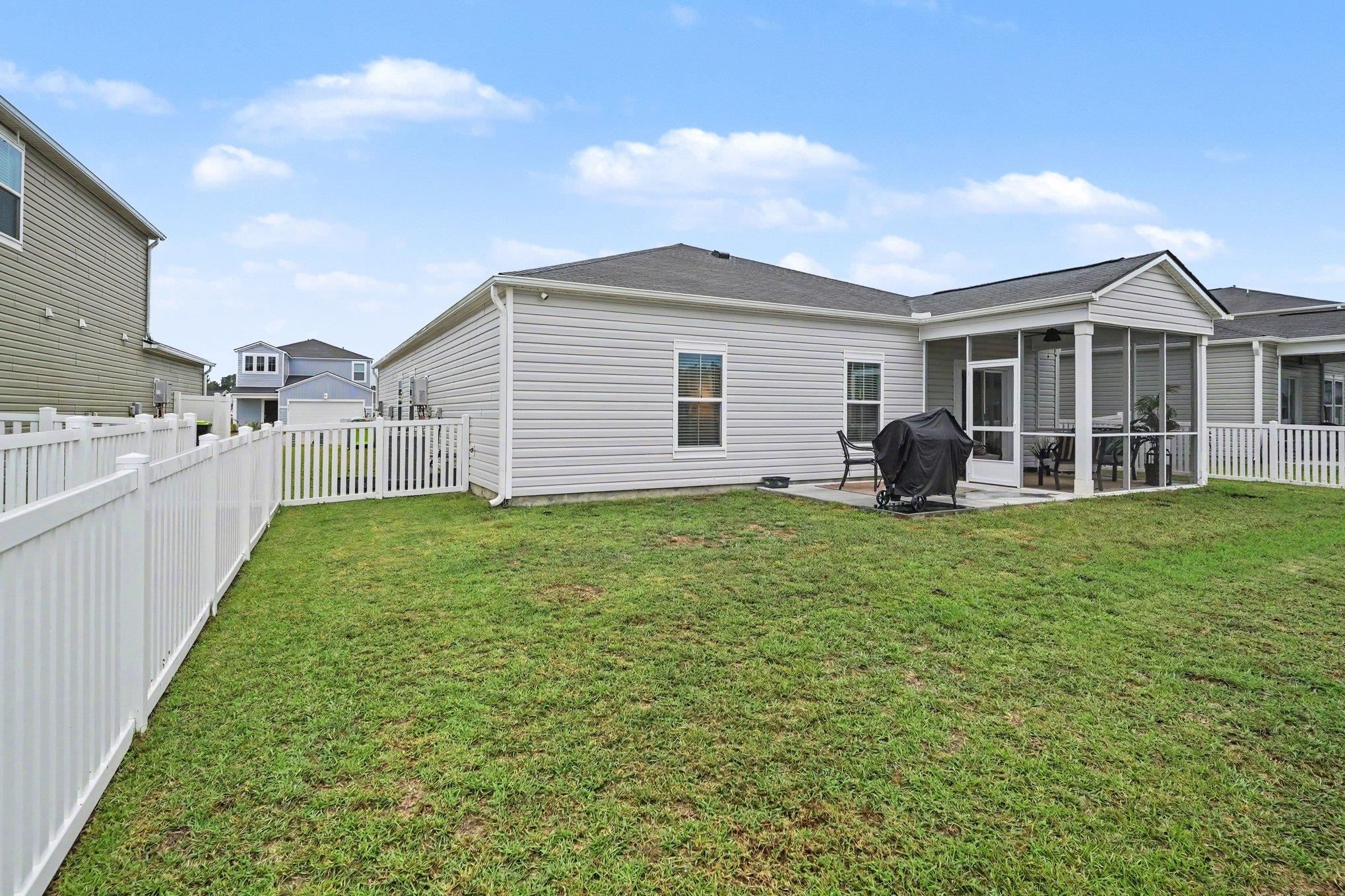 8108 Forest Edge Dr. Property Photo 32