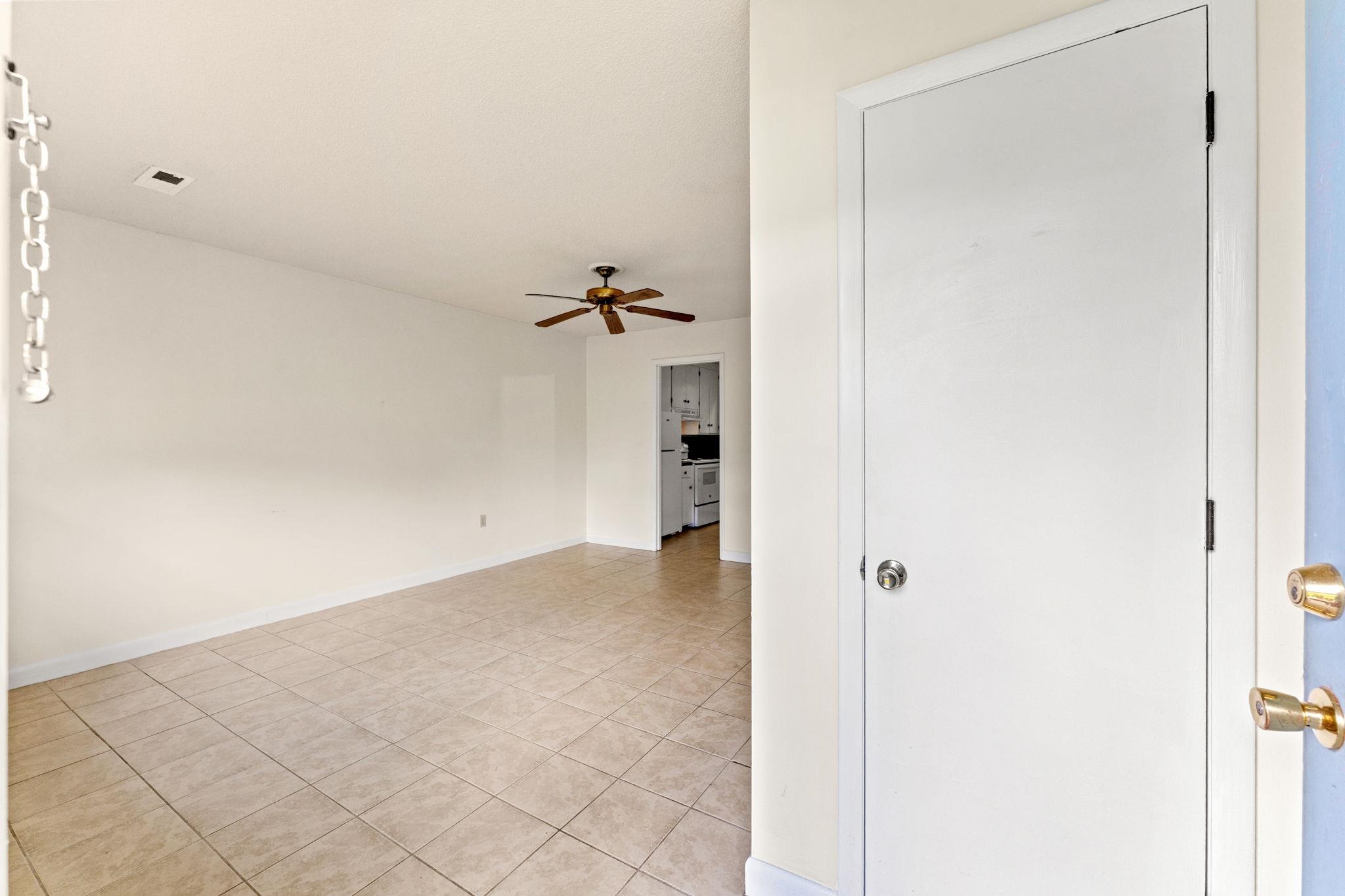 1019 Bay Rd. Property Photo 16