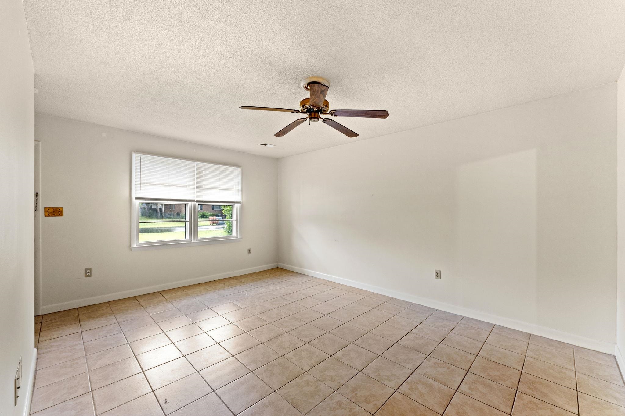 1019 Bay Rd. Property Photo 18