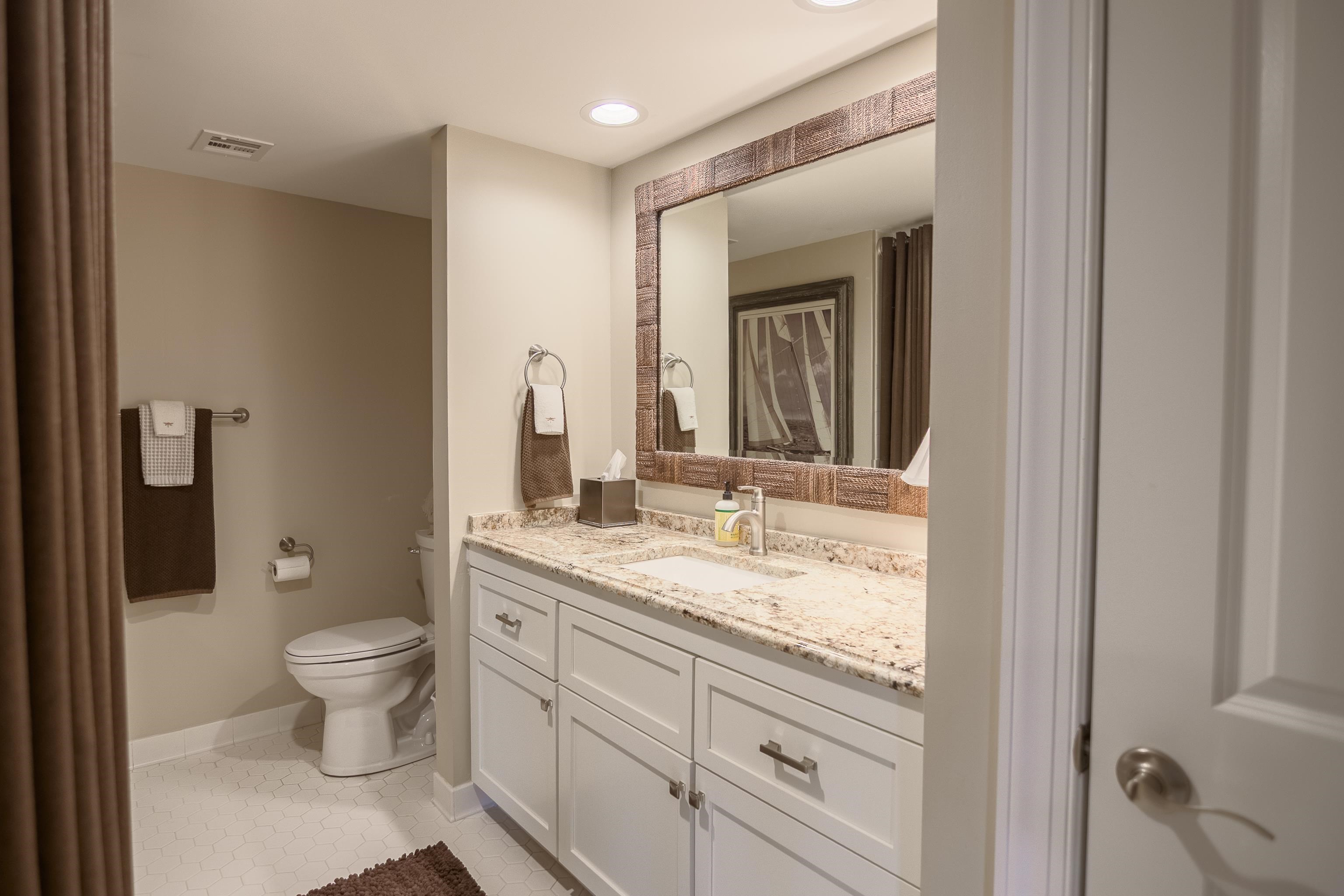 9650 Shore Dr. Property Photo 52