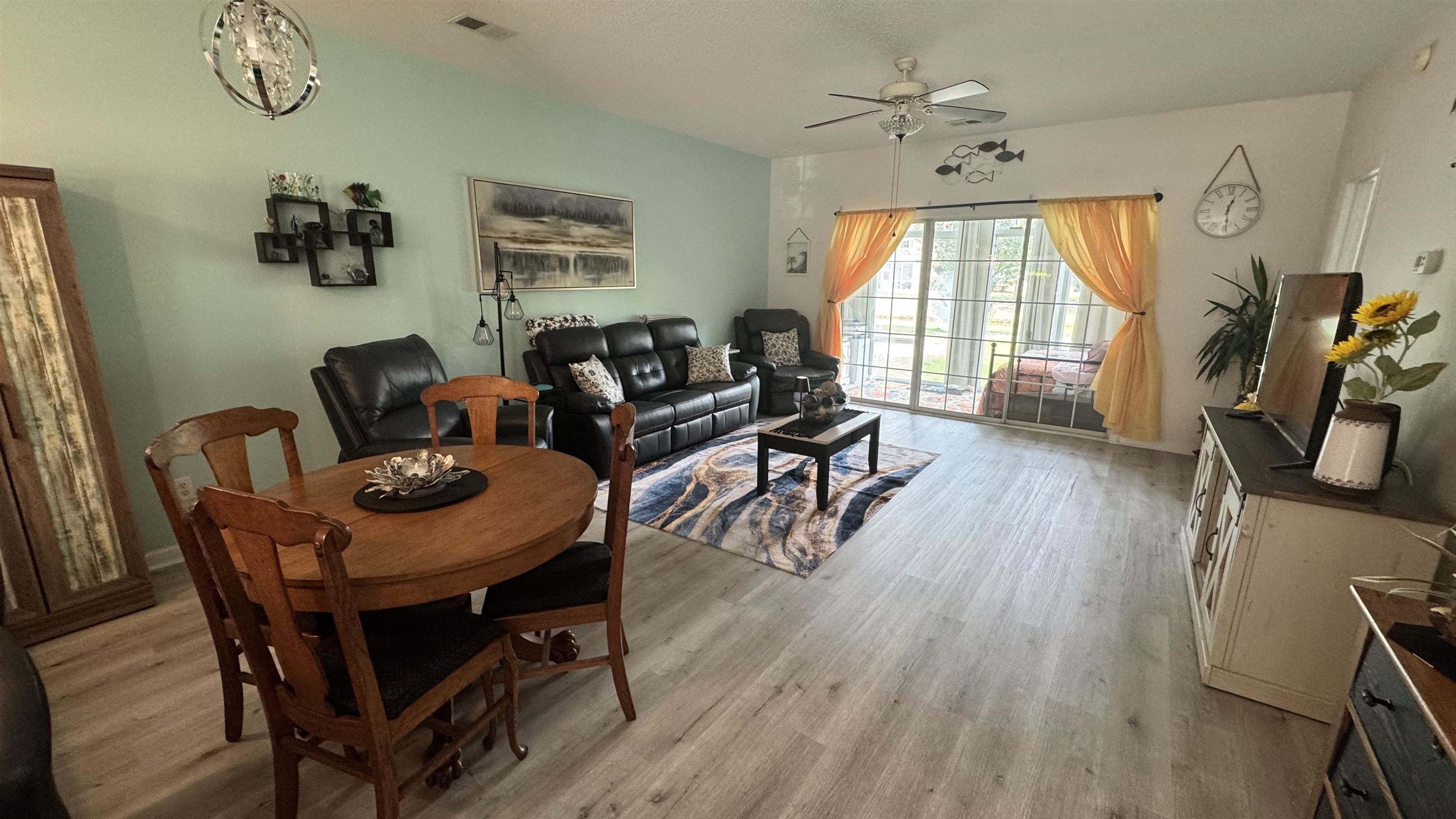 3923 Gladiola Ct. Property Photo 17