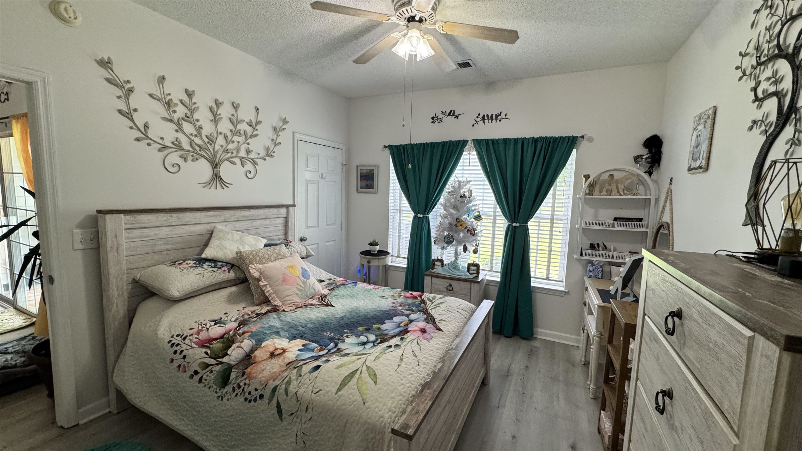 3923 Gladiola Ct. Property Photo 19