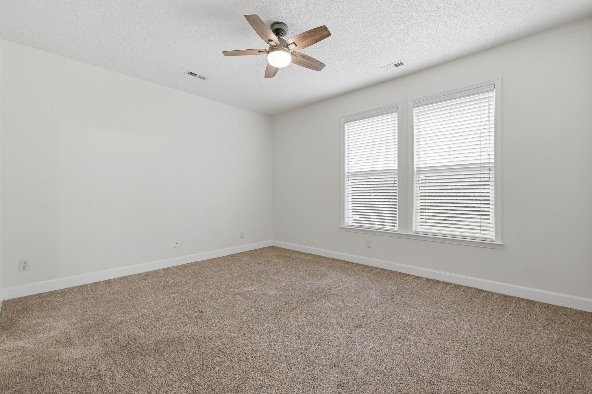 123 Coldstream Cove Loop Property Photo 20