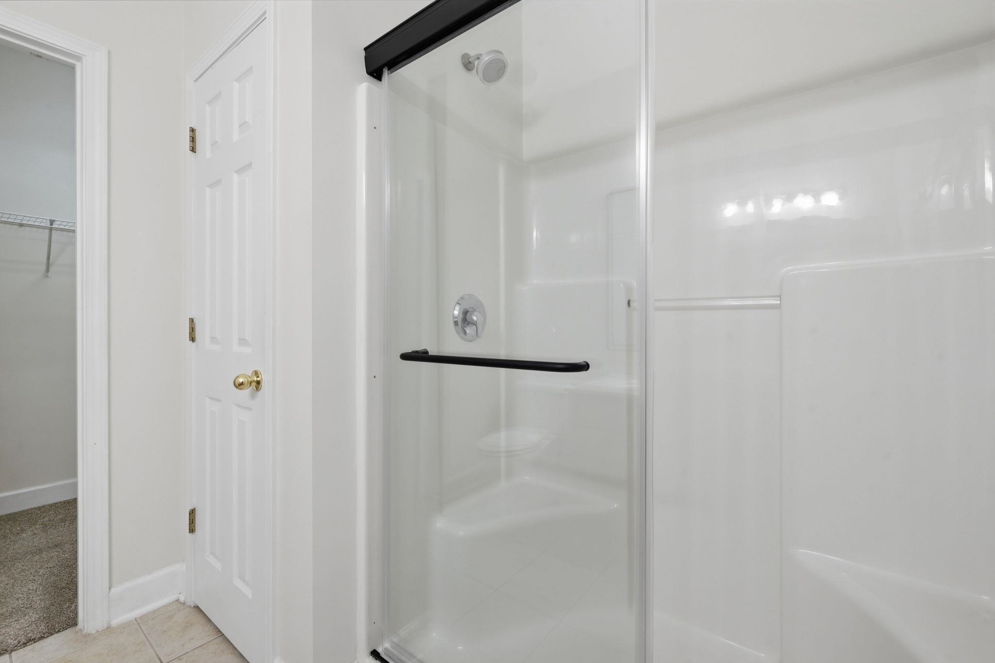 123 Coldstream Cove Loop Property Photo 24