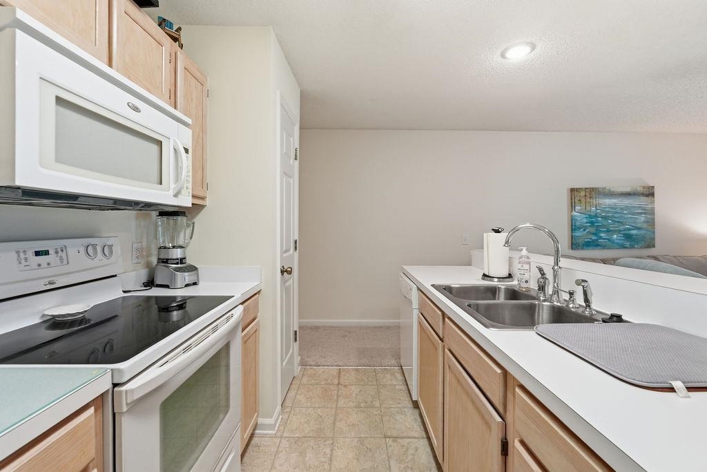 201 Landing Rd. Property Photo 4