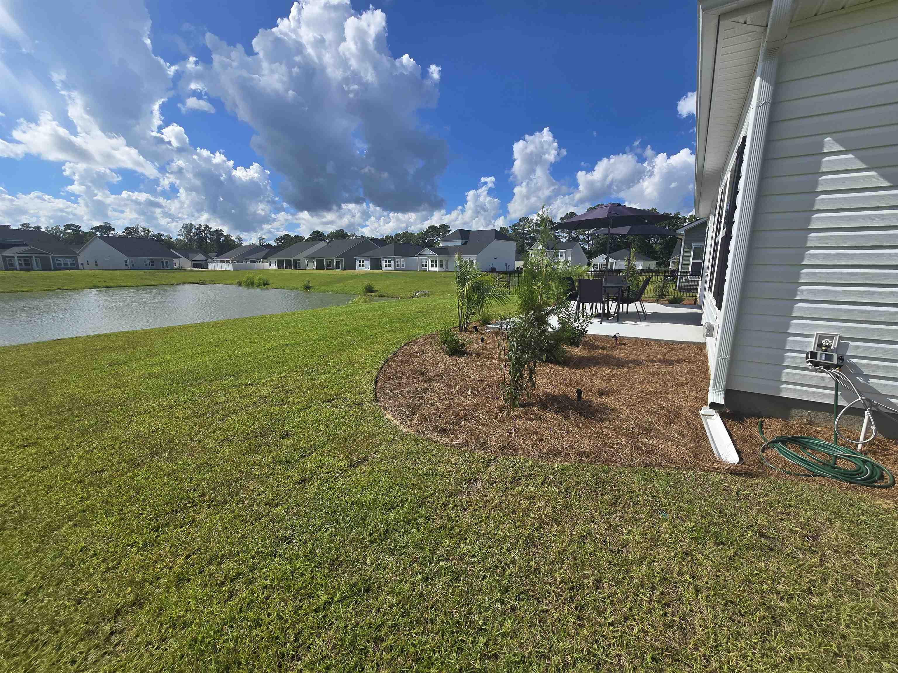 413 Sea Breeze Way Property Photo 4