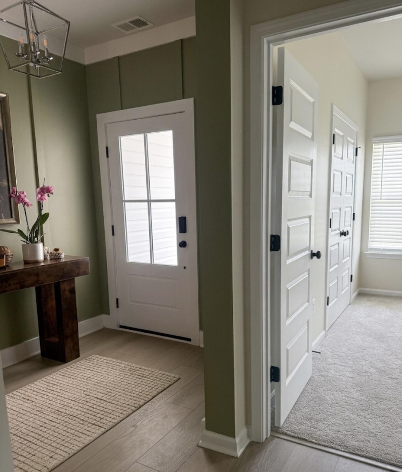 413 Sea Breeze Way Property Photo 5