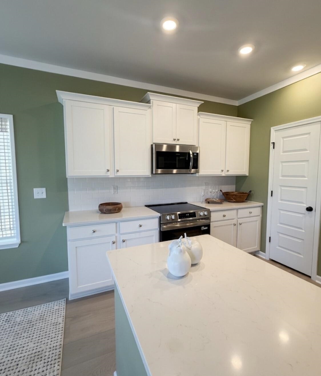 413 Sea Breeze Way Property Photo 12