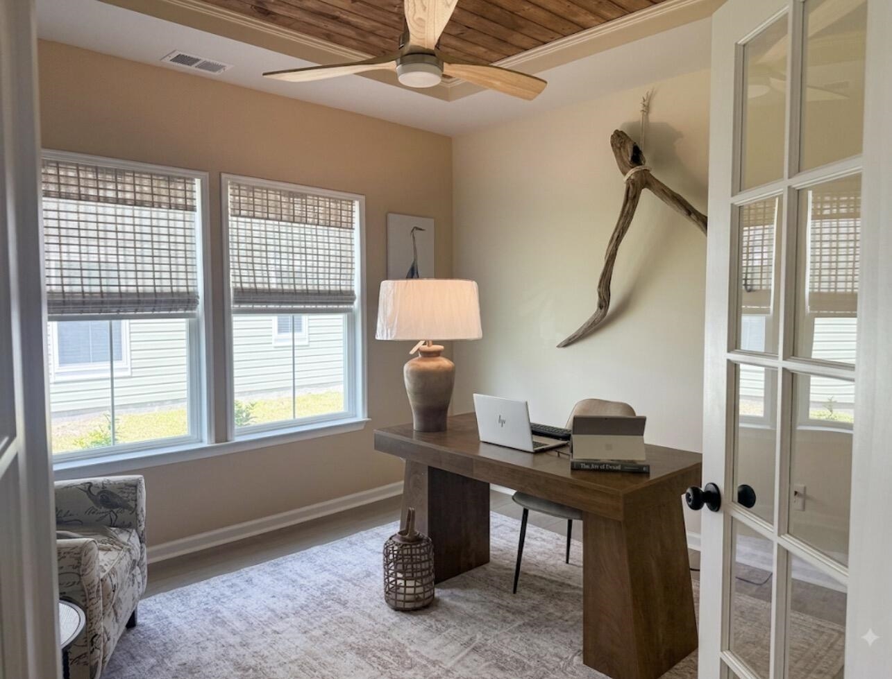 413 Sea Breeze Way Property Photo 17