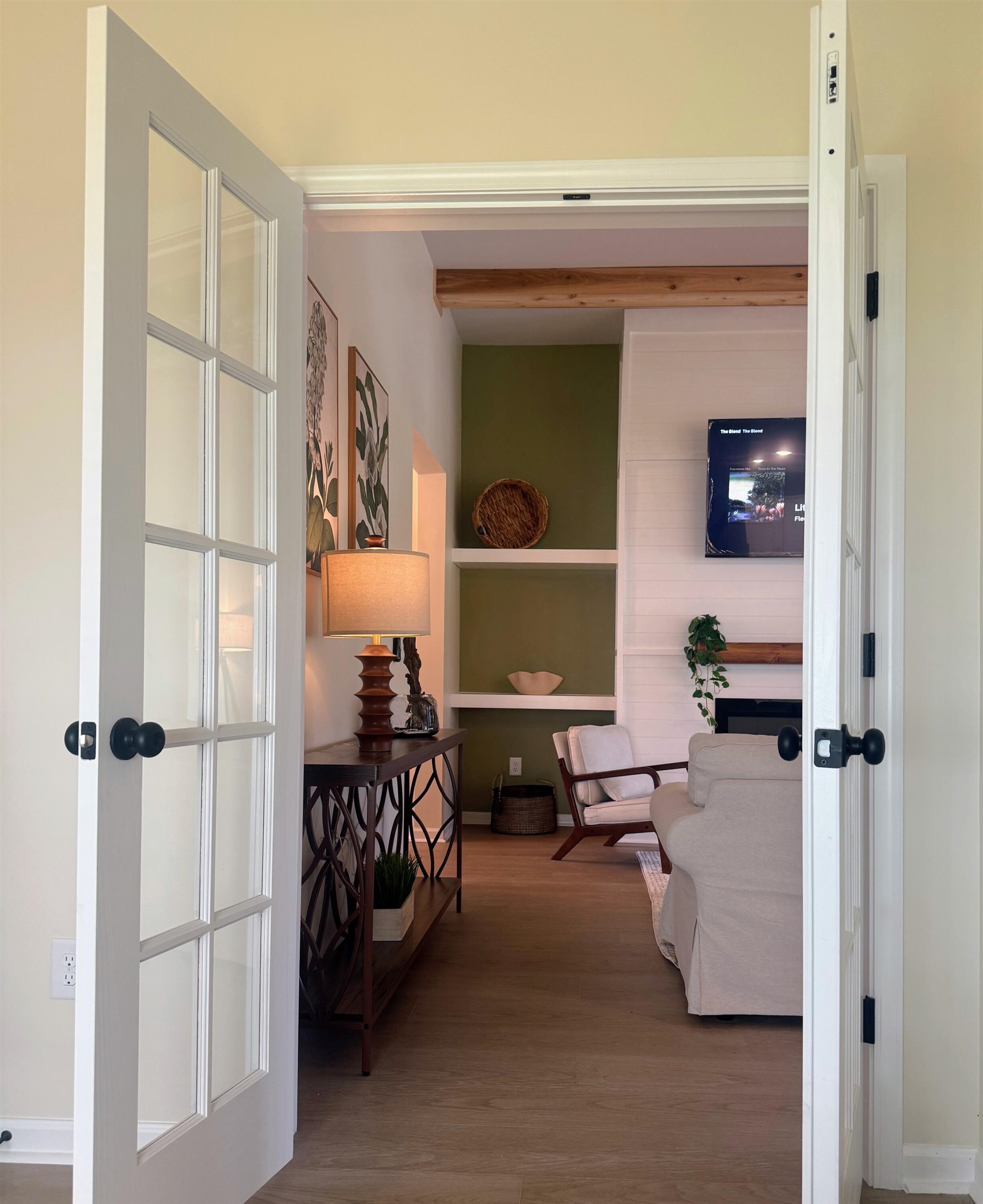413 Sea Breeze Way Property Photo 18