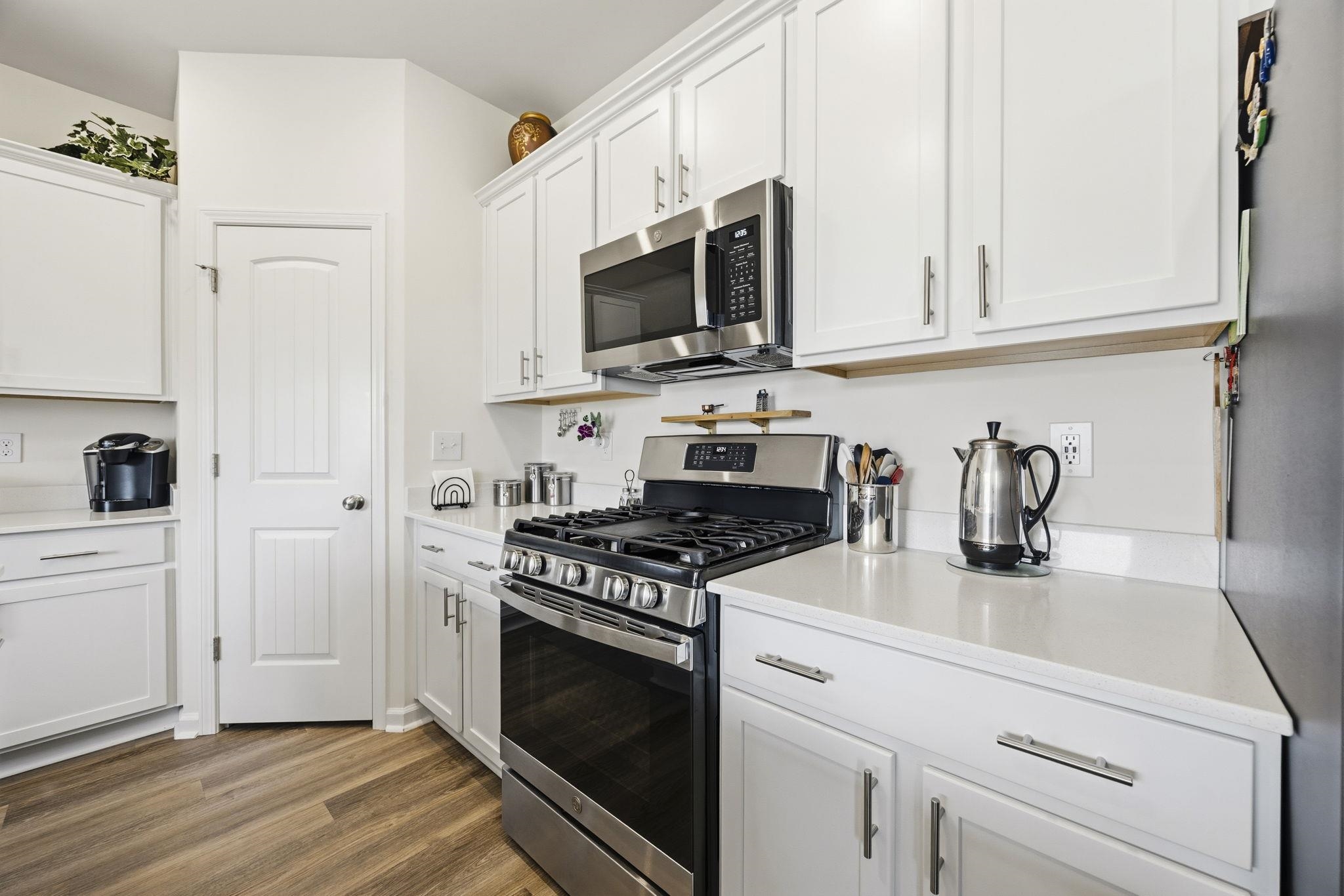 3046 Deerberry Place Property Photo 15