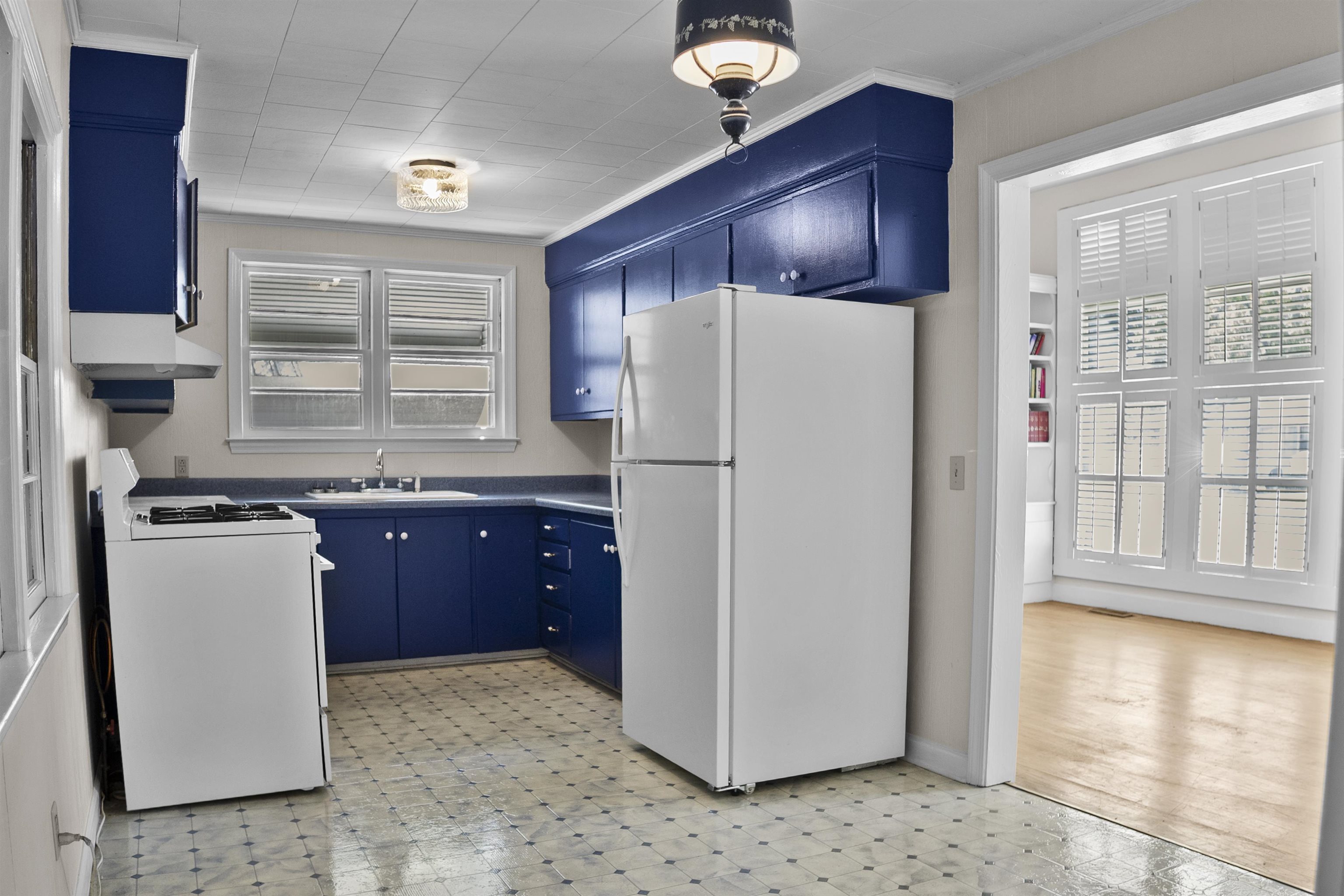 209 Melrose Ave. Property Photo 2
